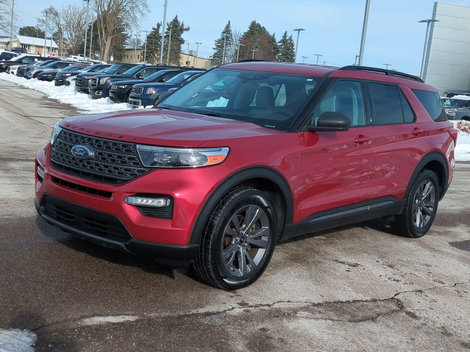 Thumbnail: 2021 Ford Explorer - 4
