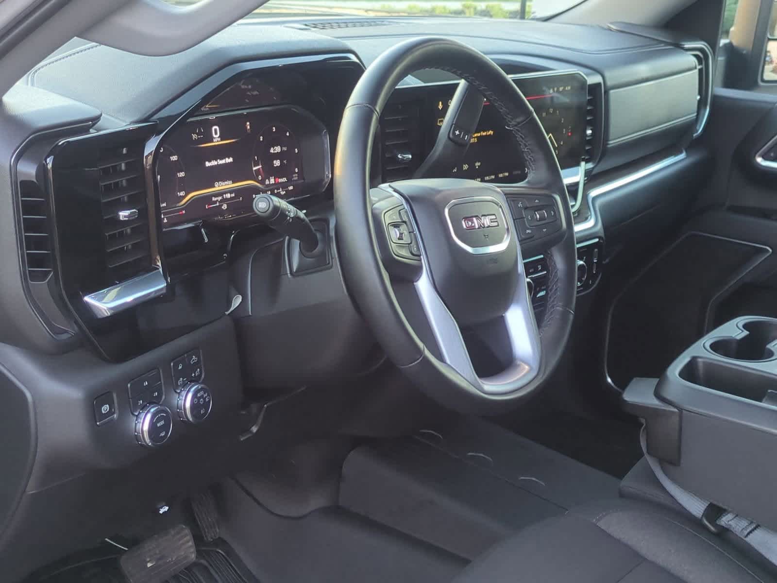 Thumbnail: 2025 GMC Sierra 2500 - 10