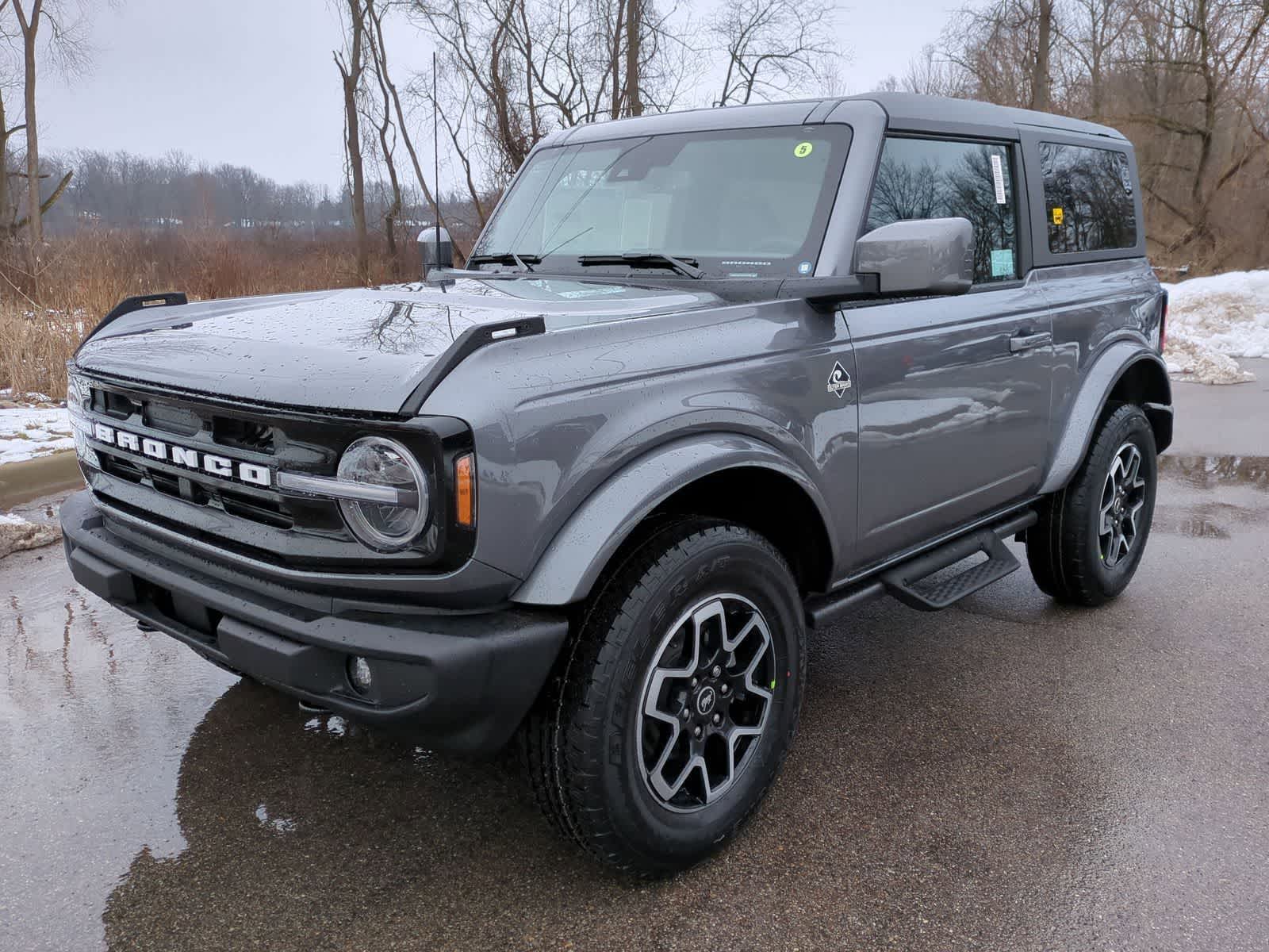 Thumbnail: 2023 Ford Bronco - 9