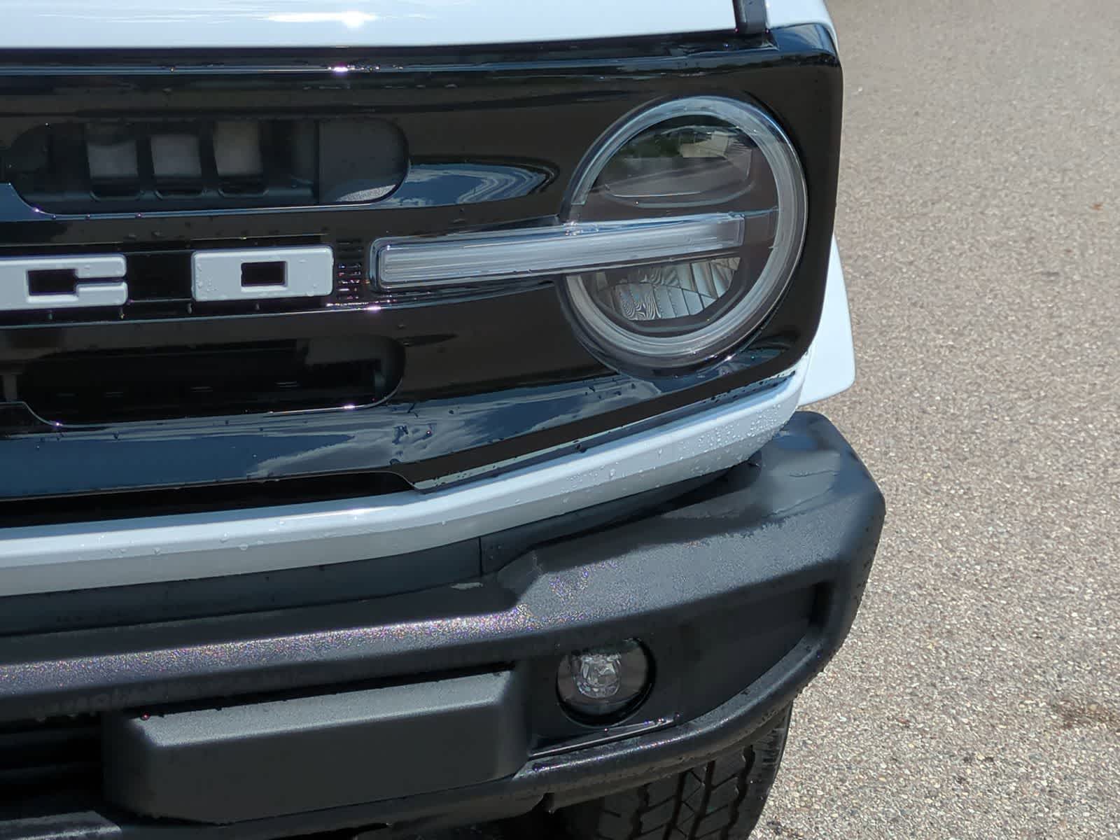 Thumbnail: 2023 Ford Bronco - 11