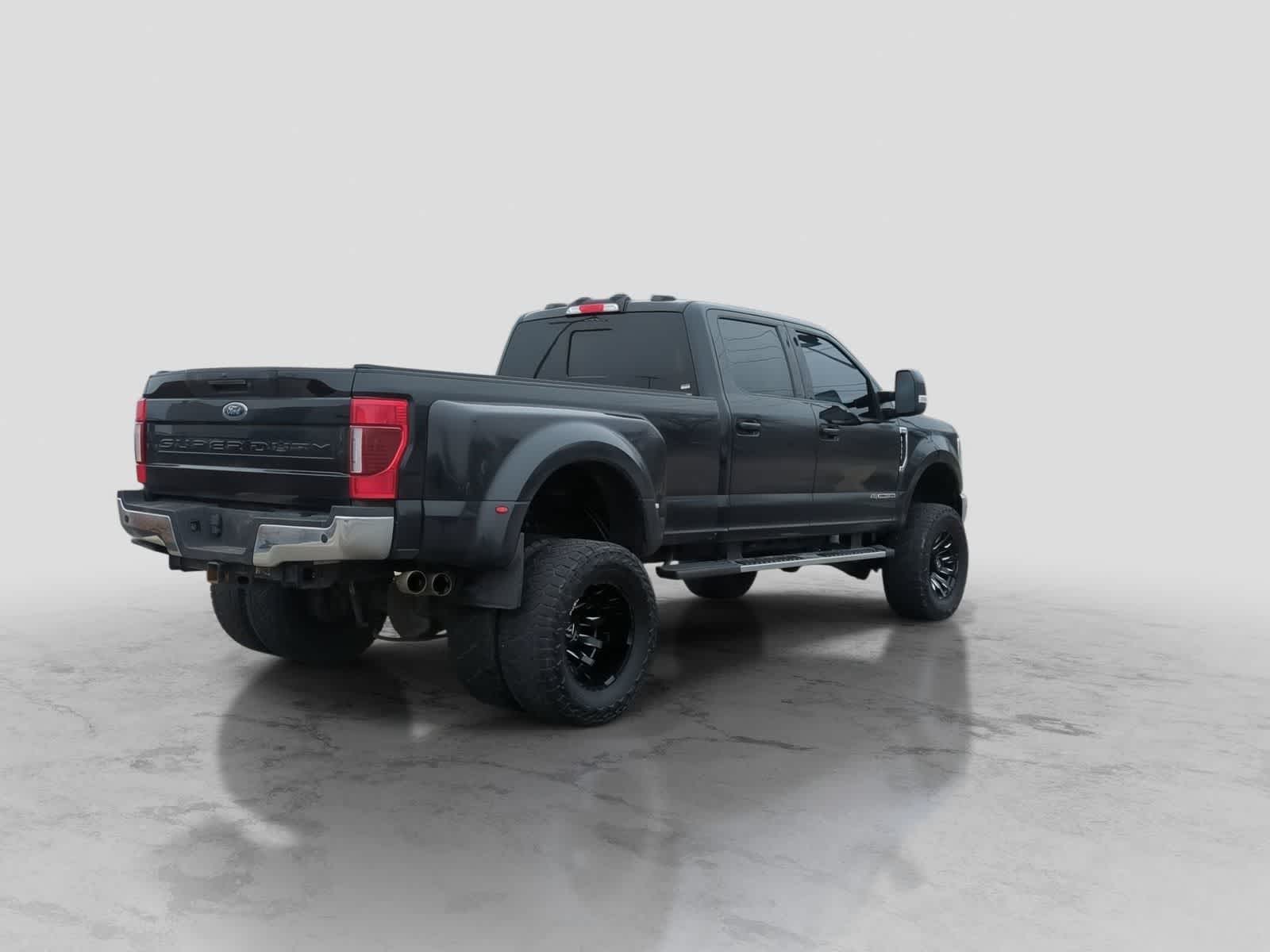 Thumbnail: 2022 Ford Econoline - 8