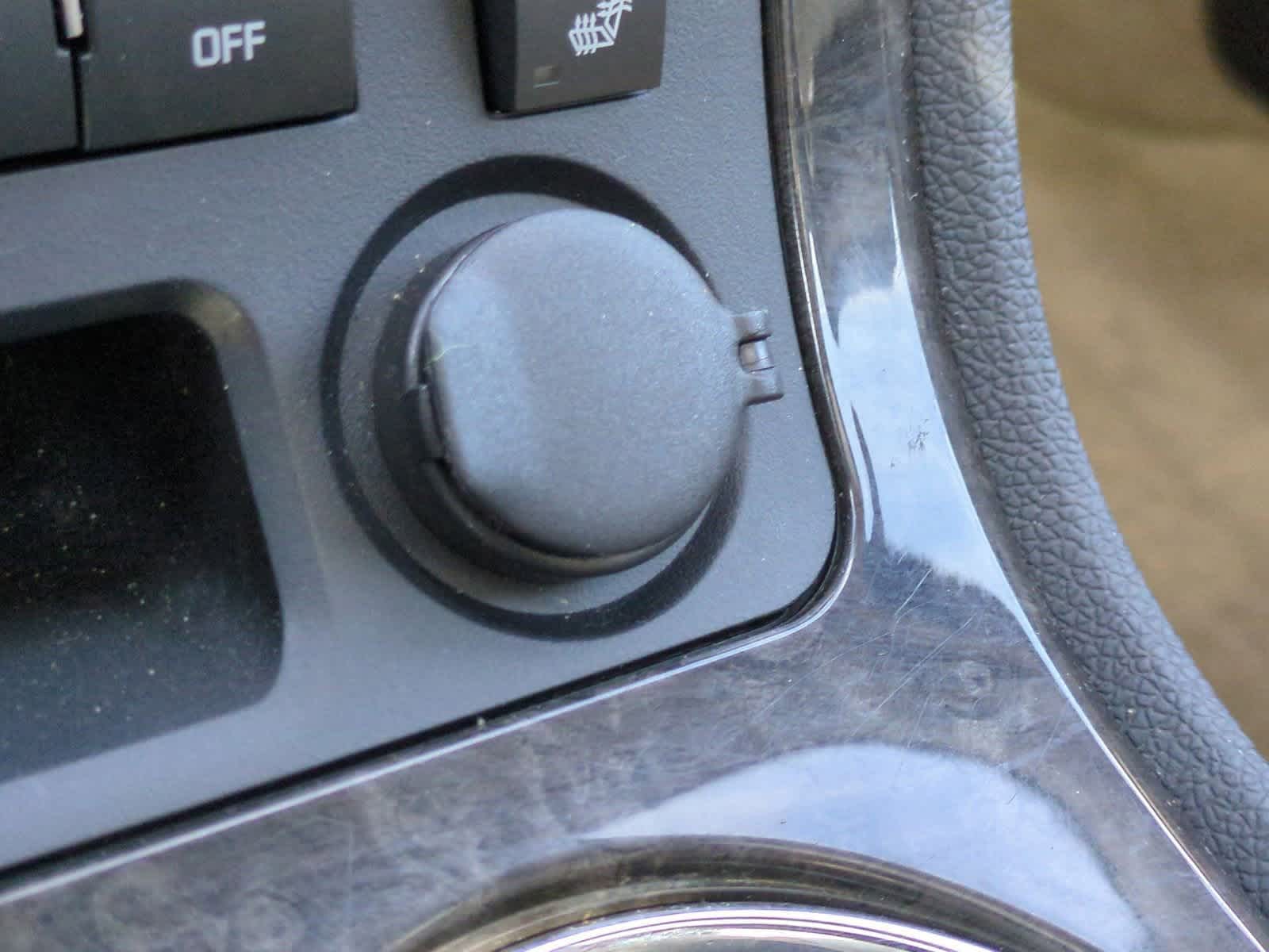 Thumbnail: 2011 GMC Acadia - 32