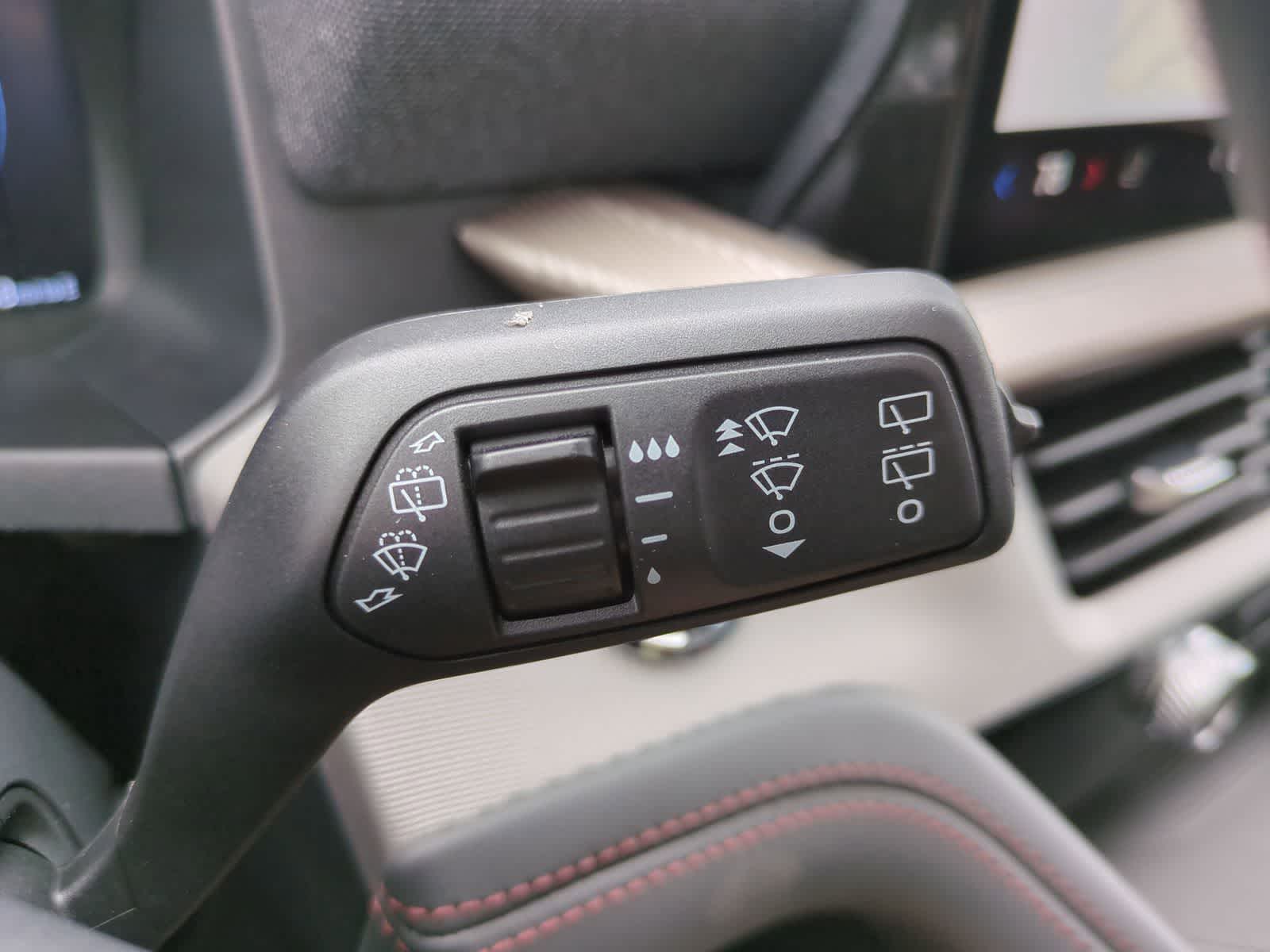 Thumbnail: 2026 Ford Explorer - 6