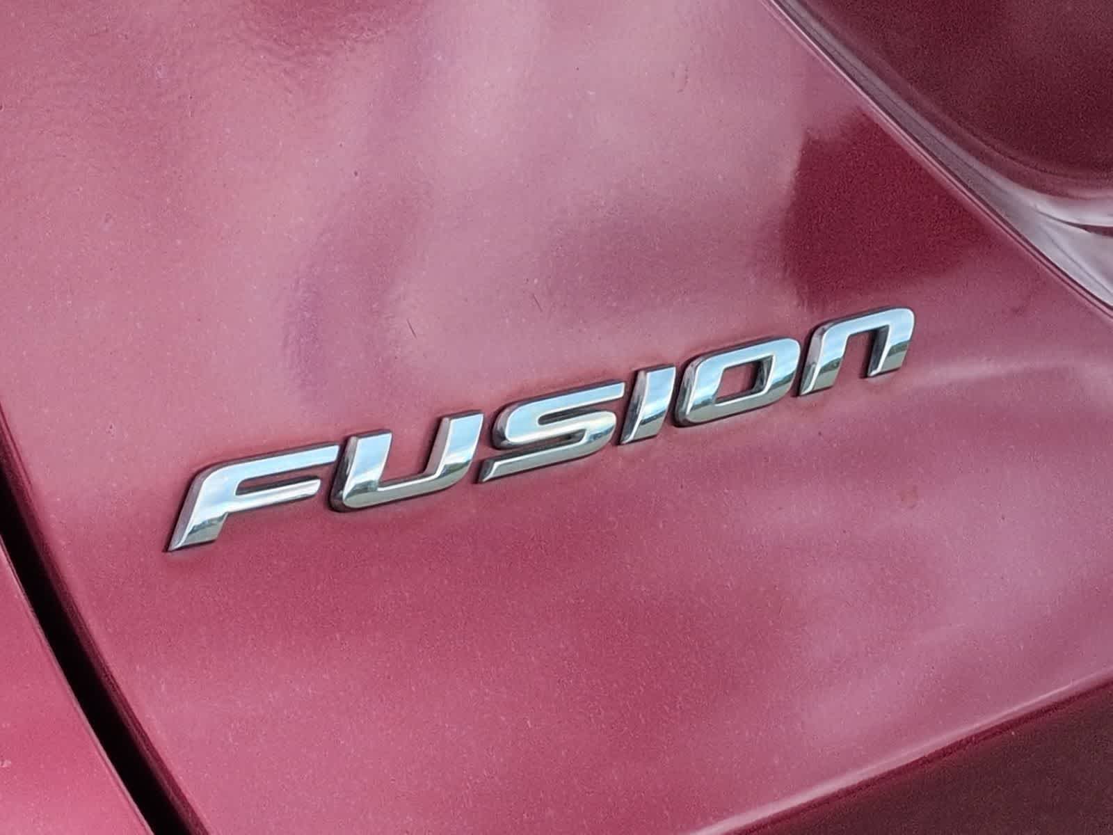 Thumbnail: 2016 Ford Fusion - 13