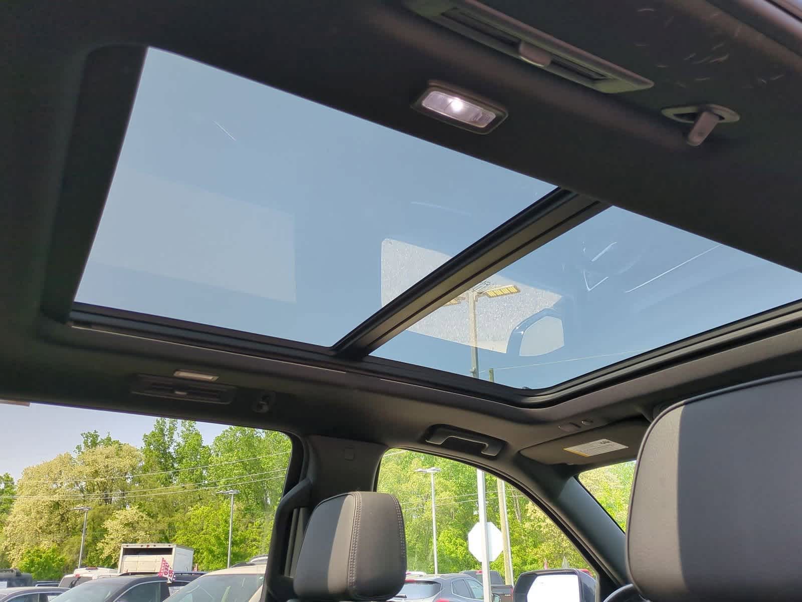 2021 GMC Yukon XL Denali 22