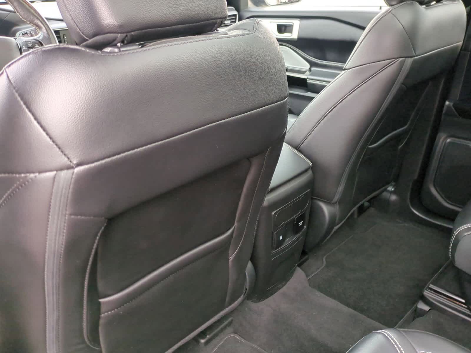 Thumbnail: 2022 Ford Explorer - 18