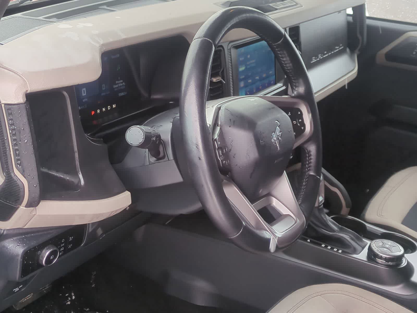 Thumbnail: 2023 Ford Bronco - 10