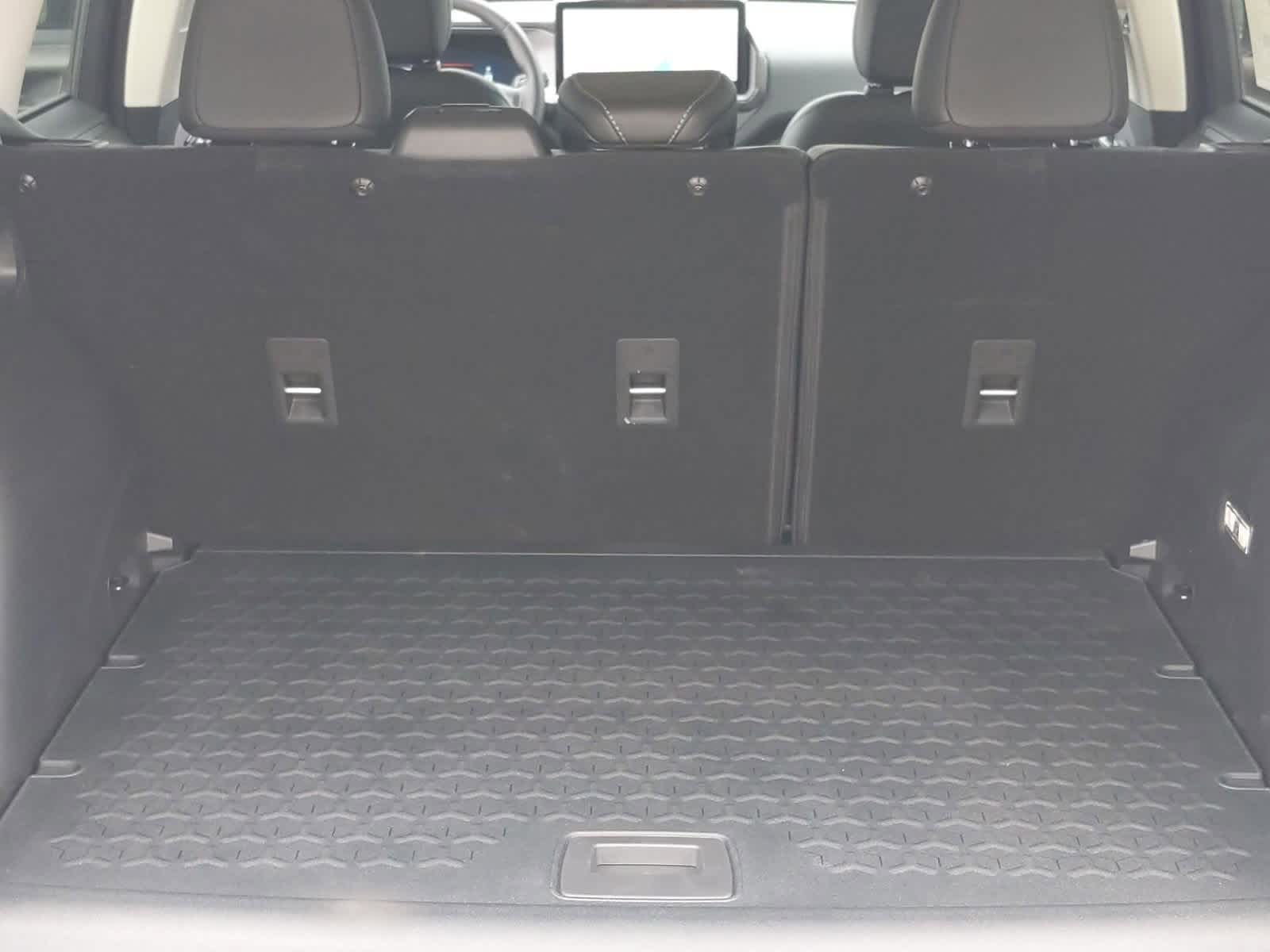 Thumbnail: 2025 Ford Bronco Sport - 35