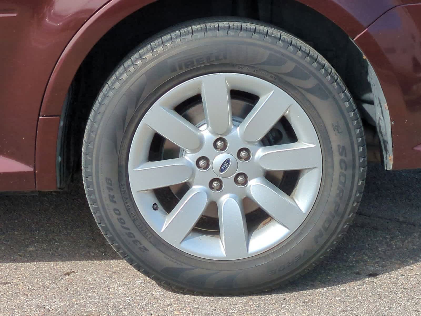 Thumbnail: 2009 Ford Flex - 14