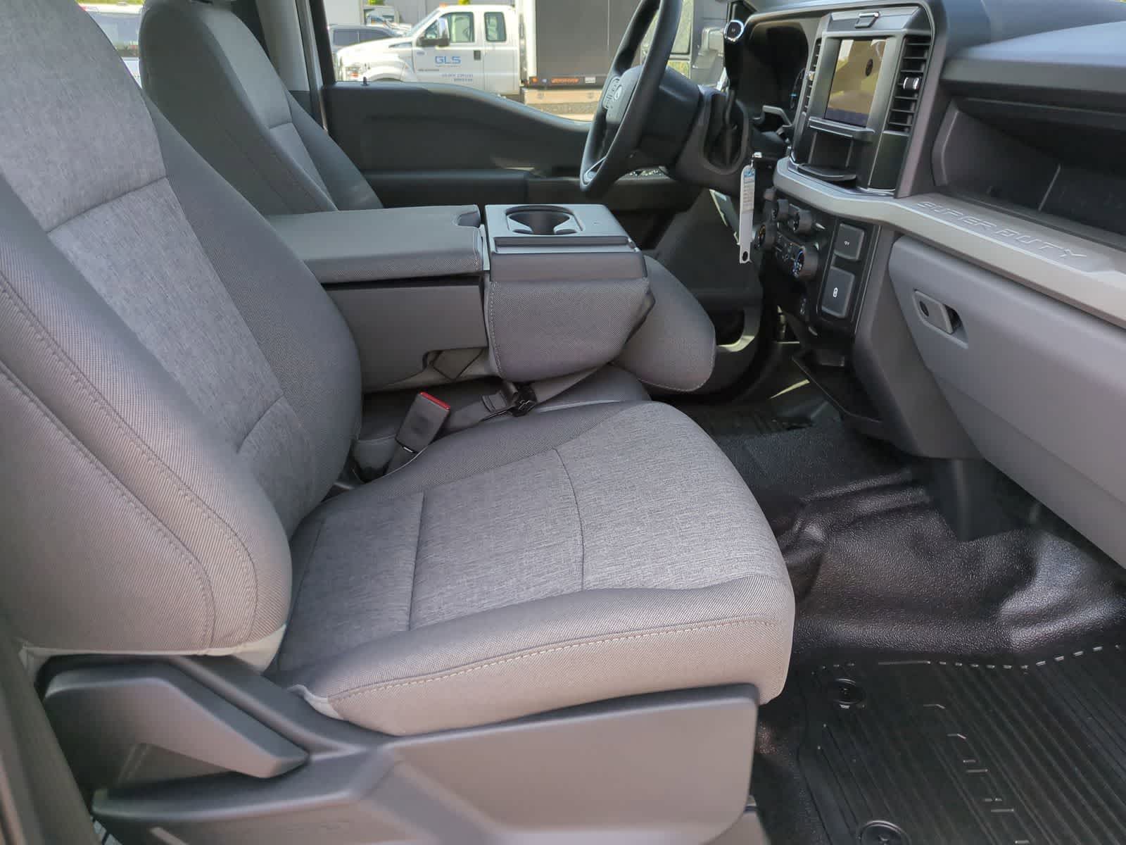 Thumbnail: 2026 Ford Econoline - 21