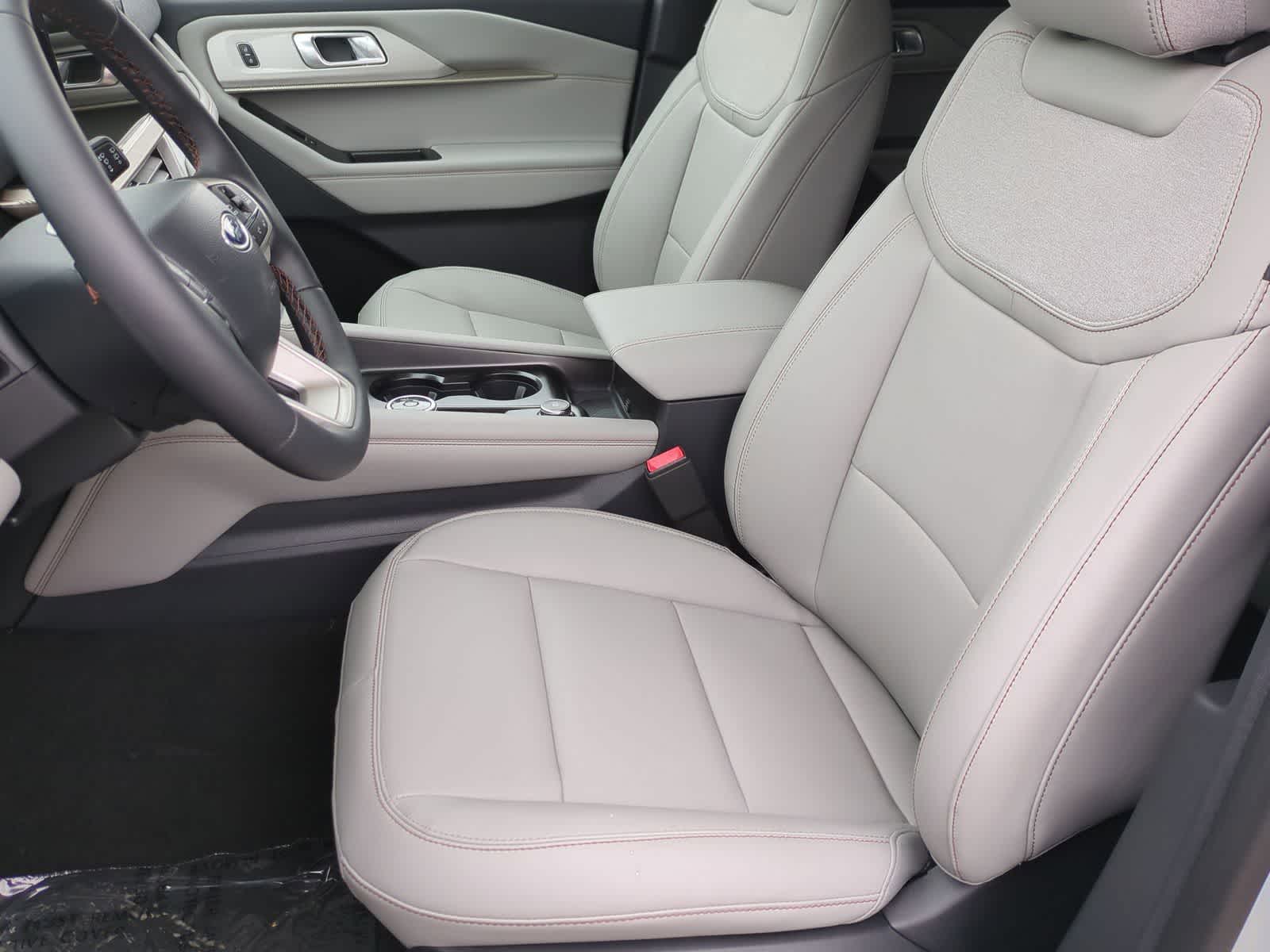 Thumbnail: 2026 Ford Explorer - 16