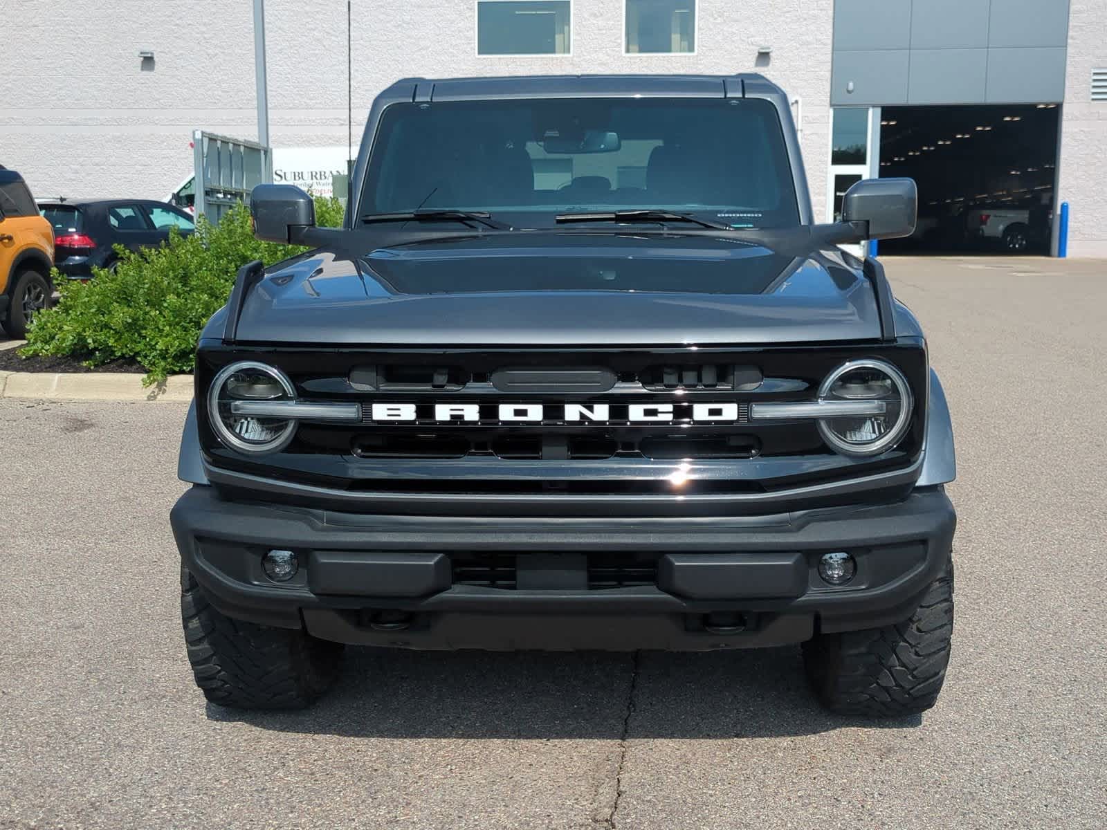 Thumbnail: 2022 Ford Bronco - 3