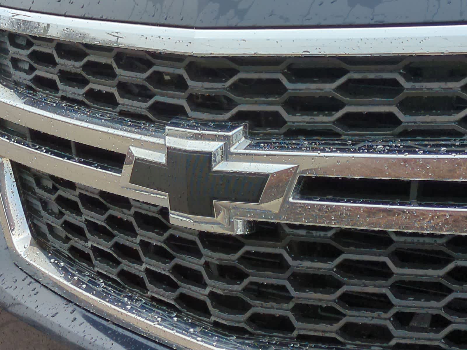 Thumbnail: 2018 Chevrolet Tahoe - 12