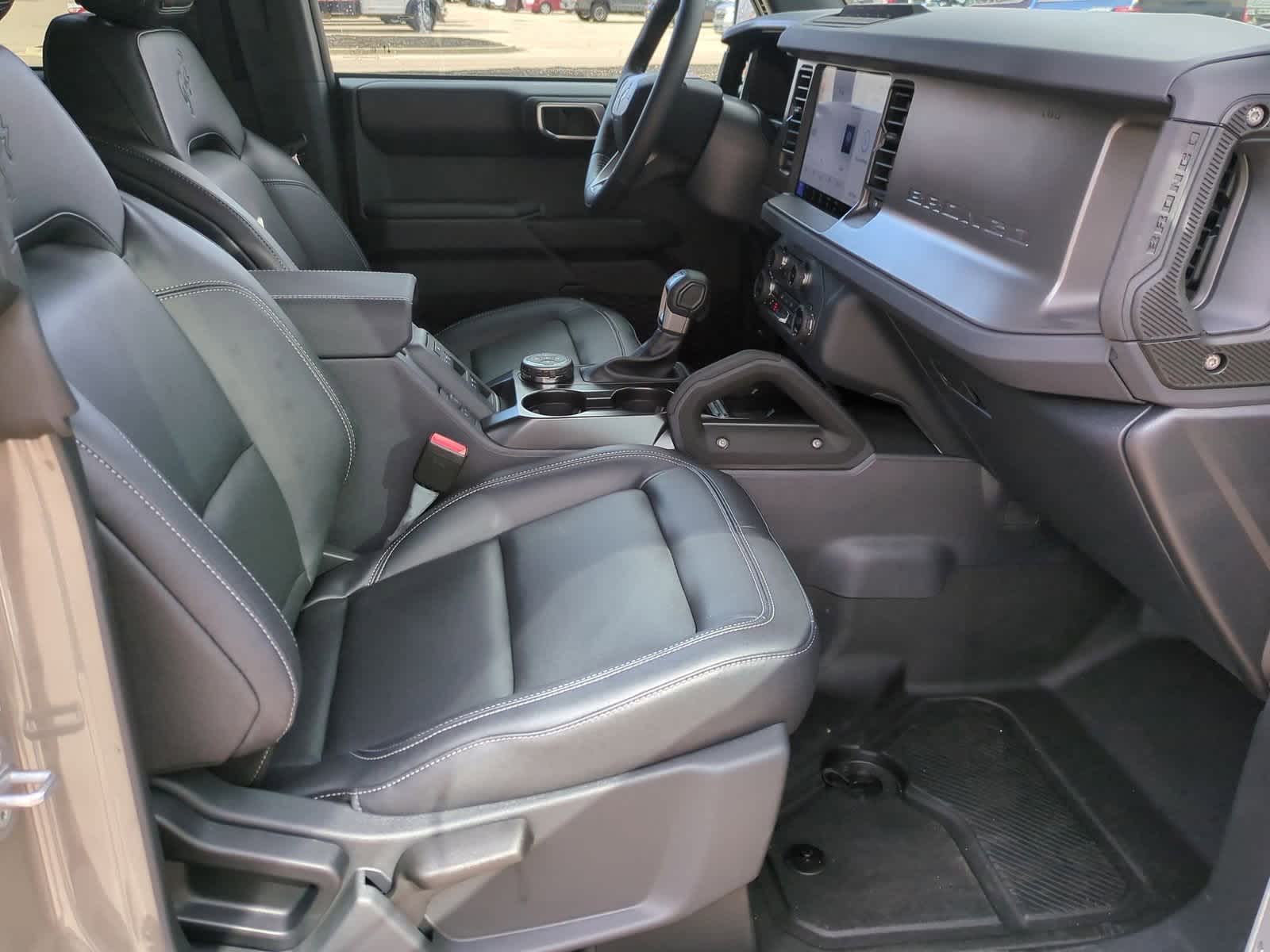 Thumbnail: 2025 Ford Bronco - 21