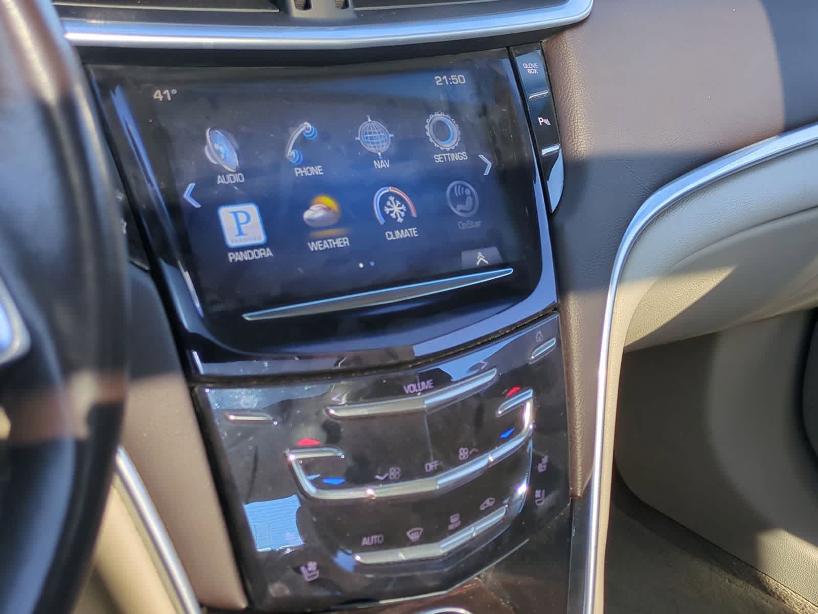 Thumbnail: 2013 Cadillac XTS - 29