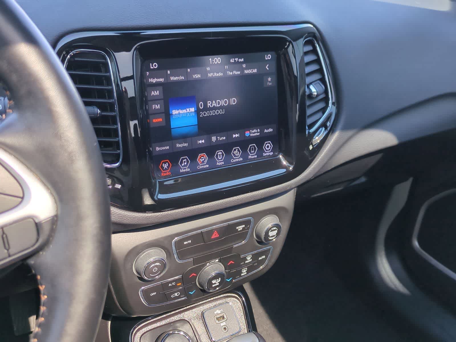 Thumbnail: 2020 Jeep Compass - 28