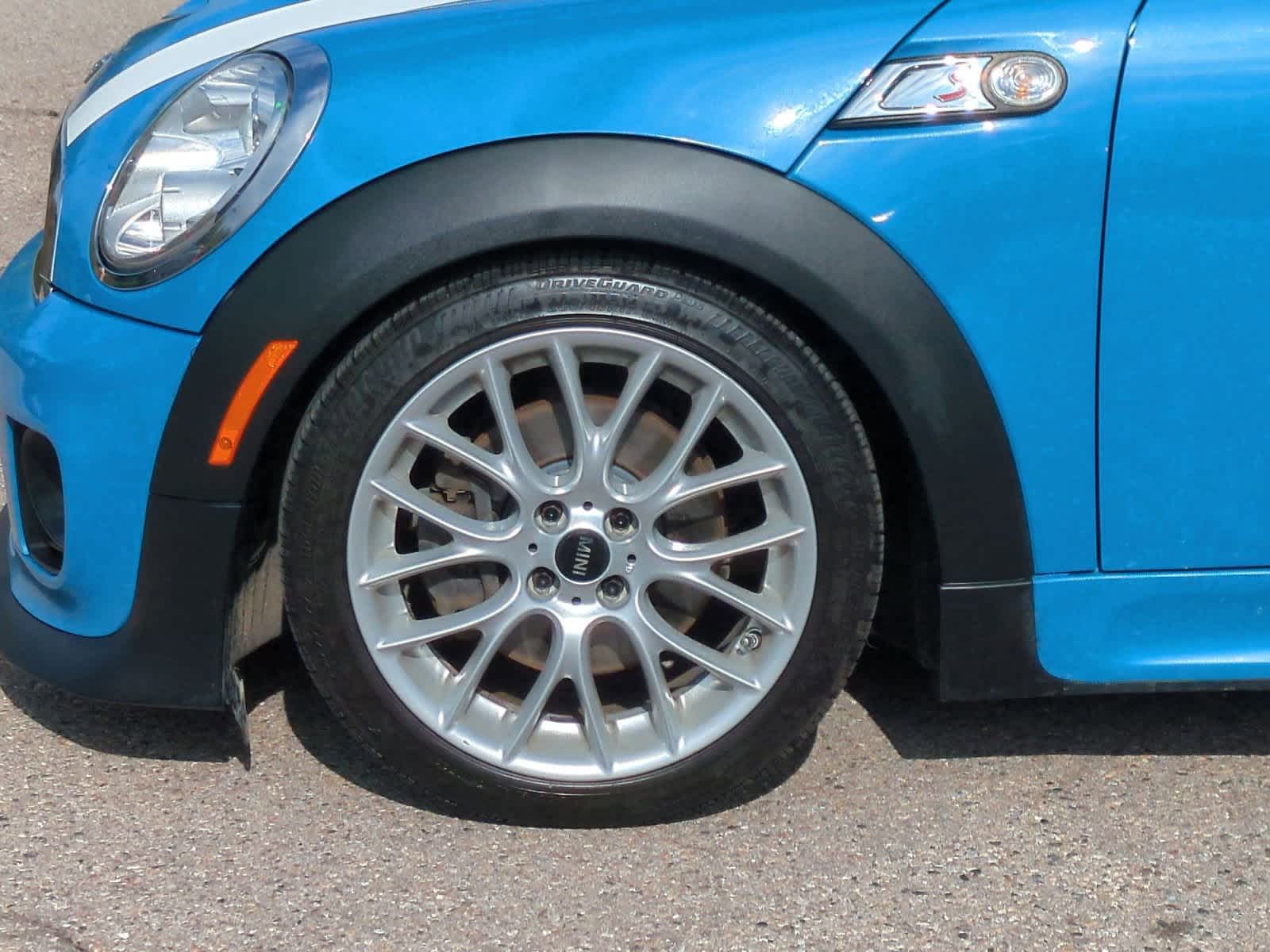 Thumbnail: 2013 MINI Cooper Hardtop - 14