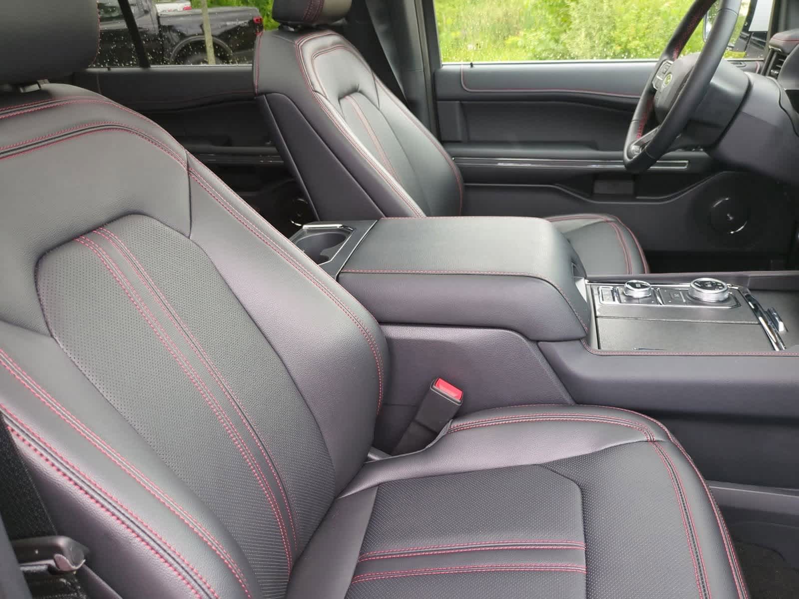 2024 Ford Expedition MAX Limited 23