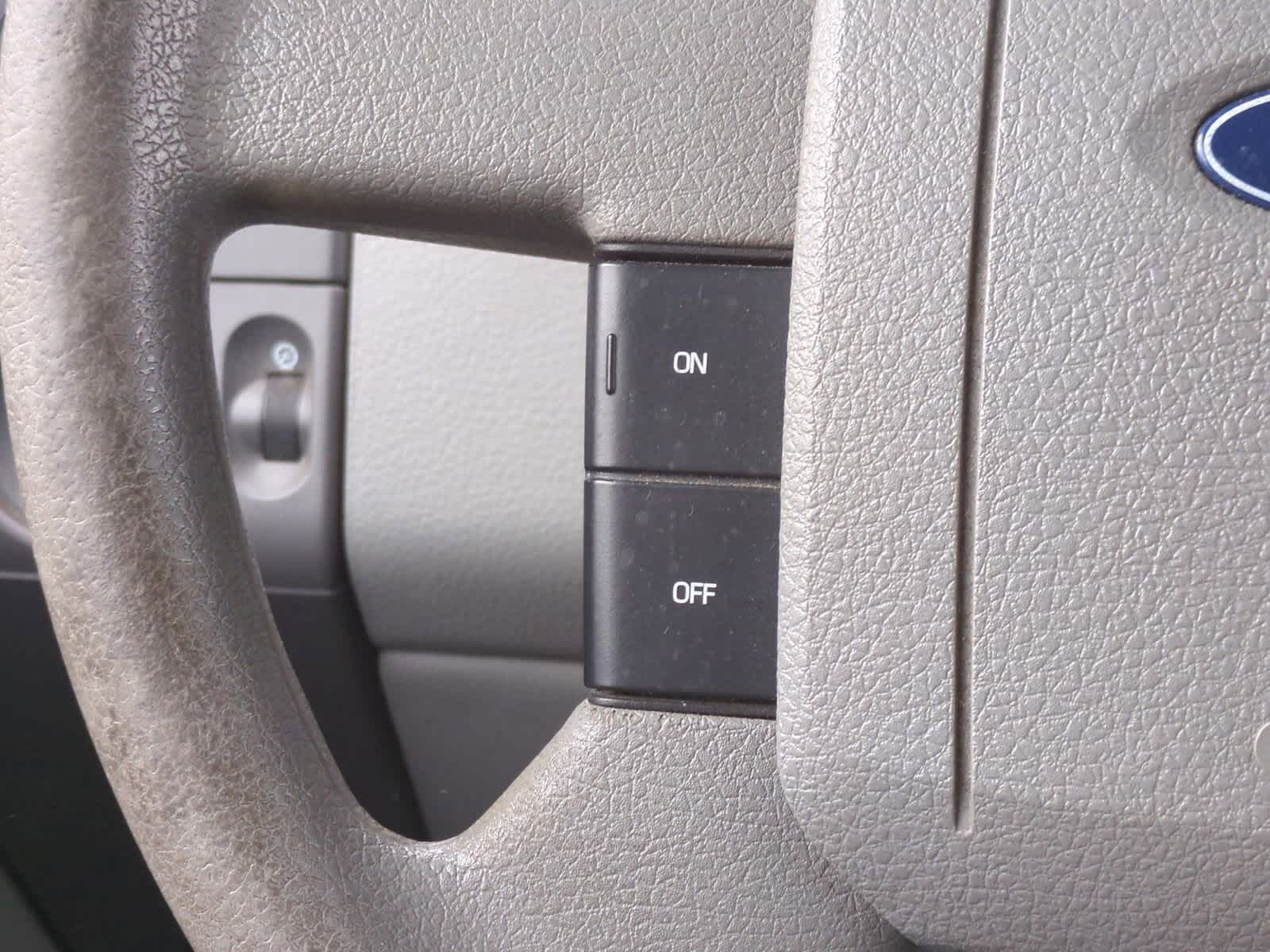 Thumbnail: 2006 Ford F-150 - 22