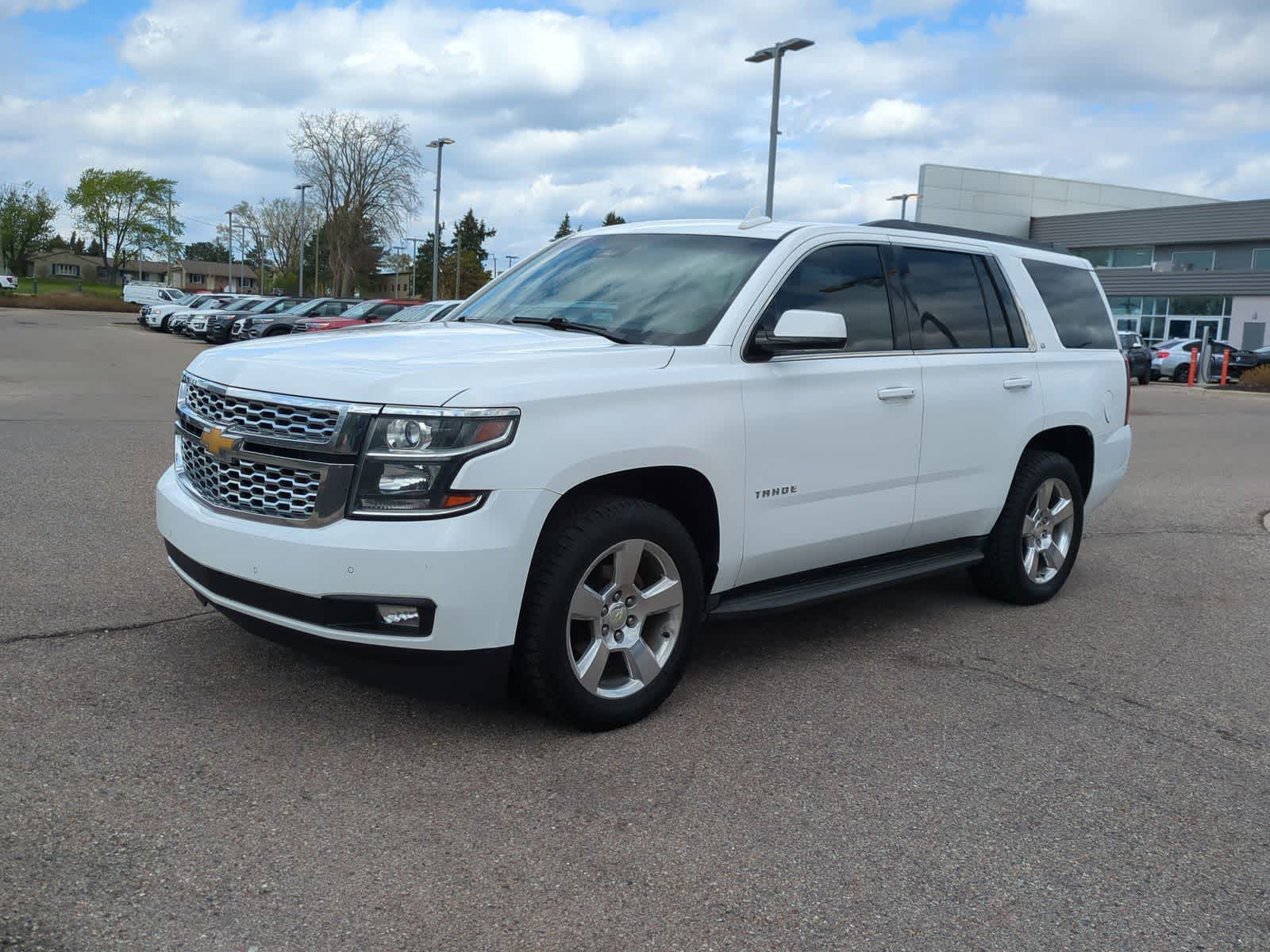 Thumbnail: 2015 Chevrolet Tahoe - 4