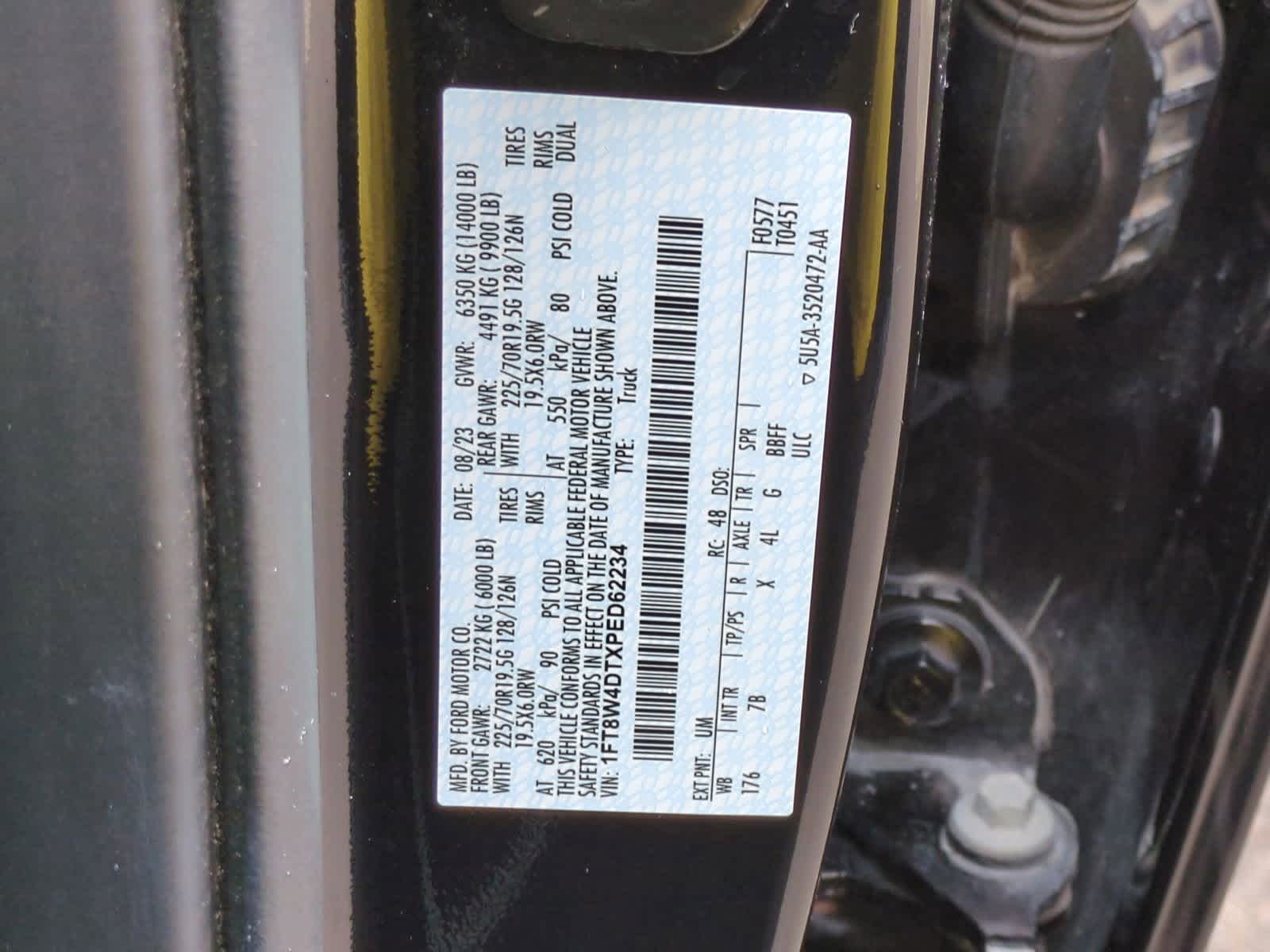 2023 Ford Econoline E-450 35