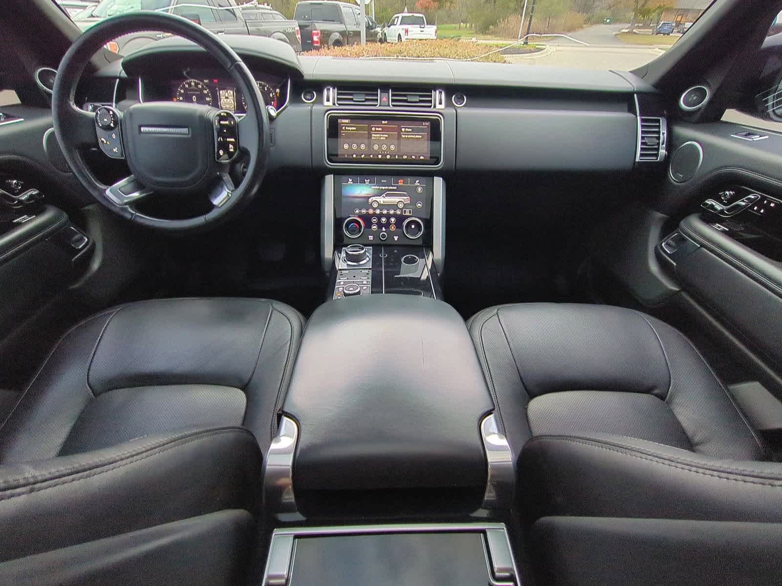 Thumbnail: 2018 Land Rover Range Rover - 15