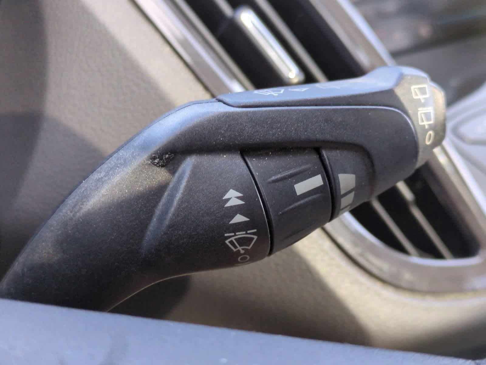 Thumbnail: 2013 Ford Escape - 27