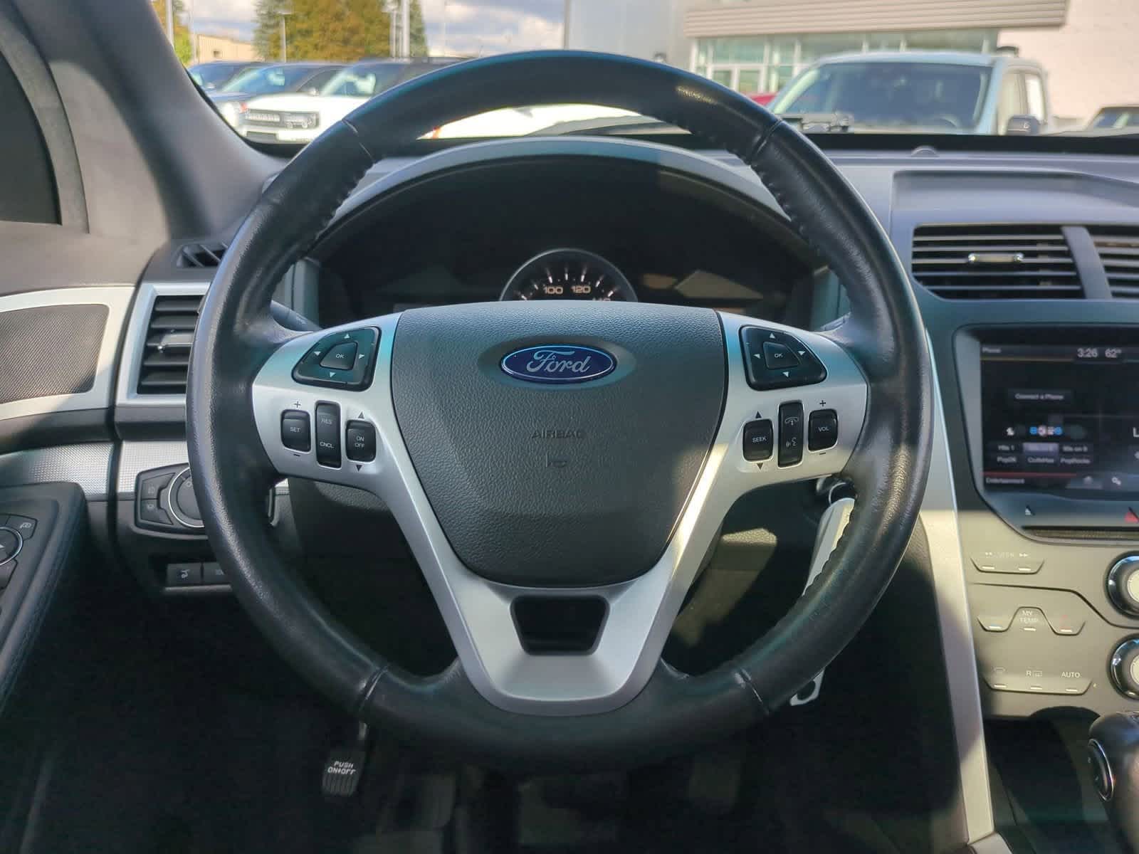 Thumbnail: 2012 Ford Explorer - 25