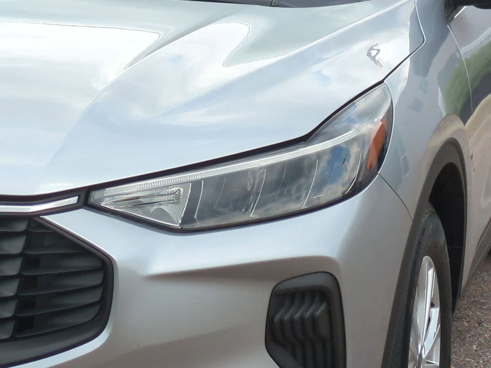 Thumbnail: 2023 Ford Escape - 11