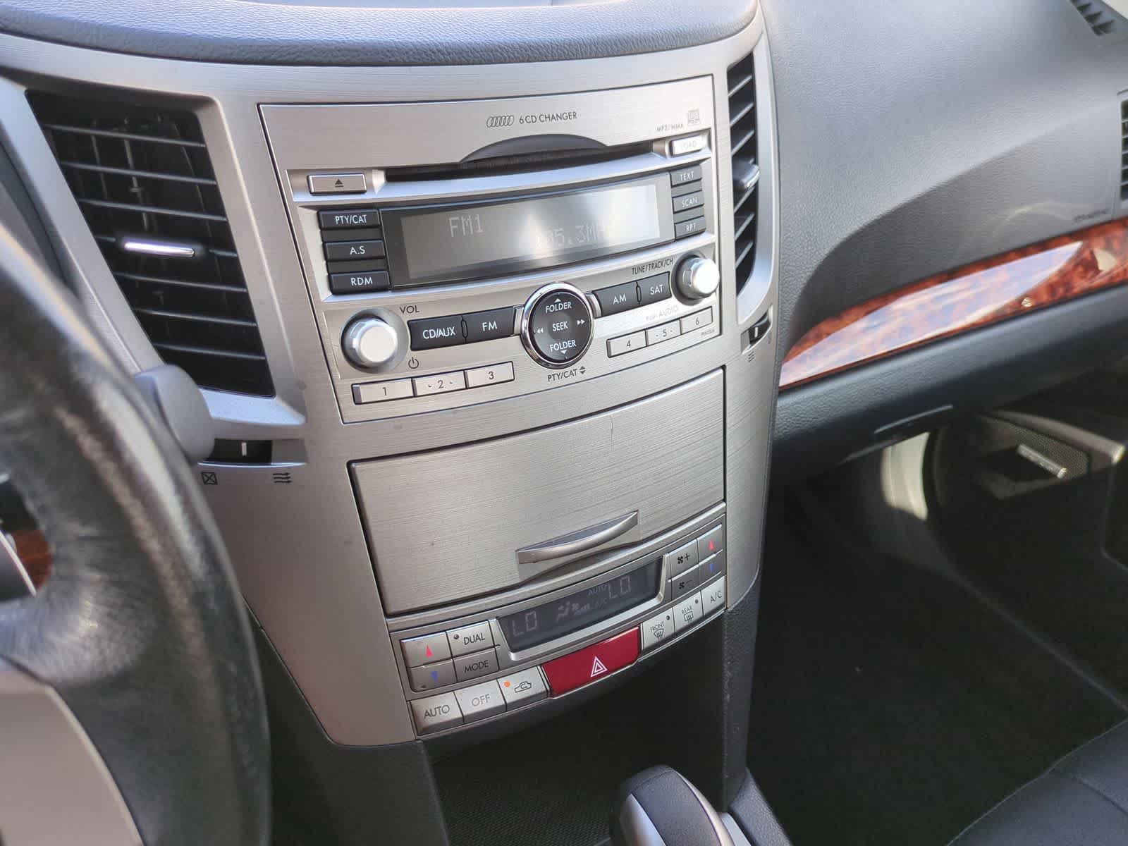 Thumbnail: 2010 Subaru Legacy - 29