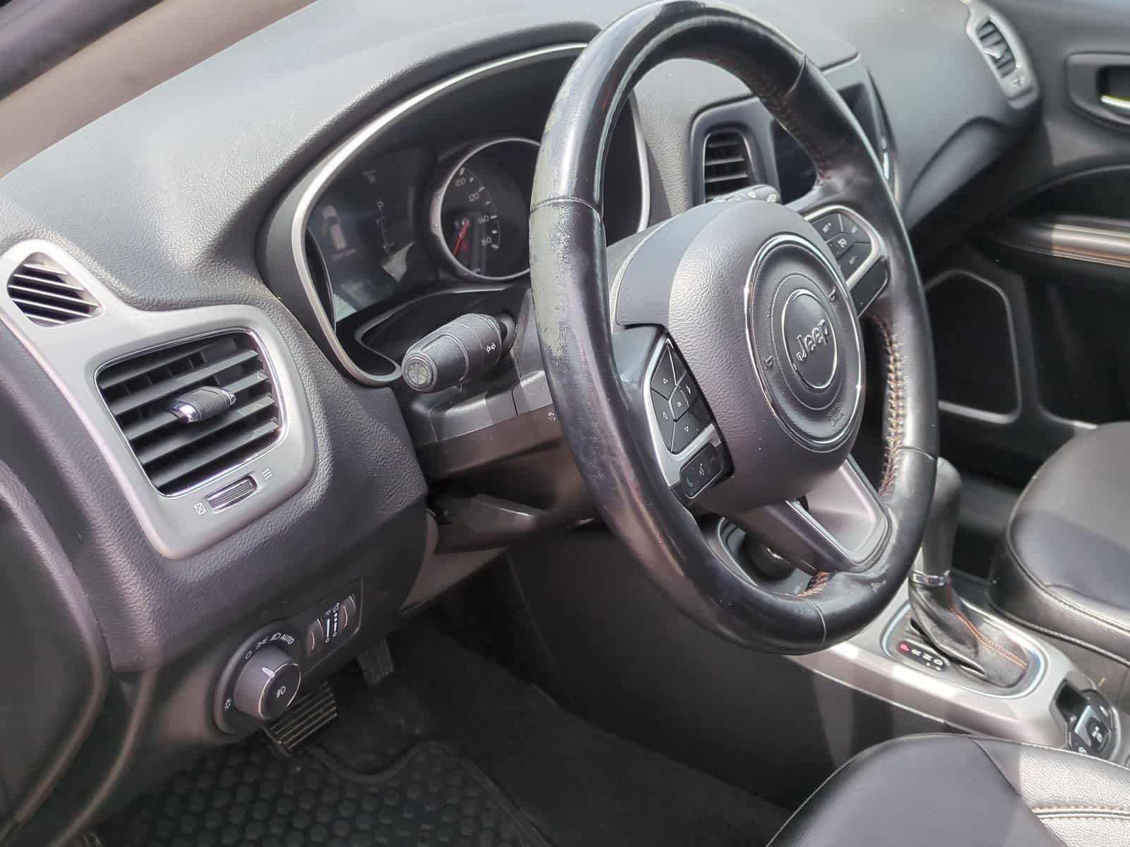 Thumbnail: 2021 Jeep Compass - 10