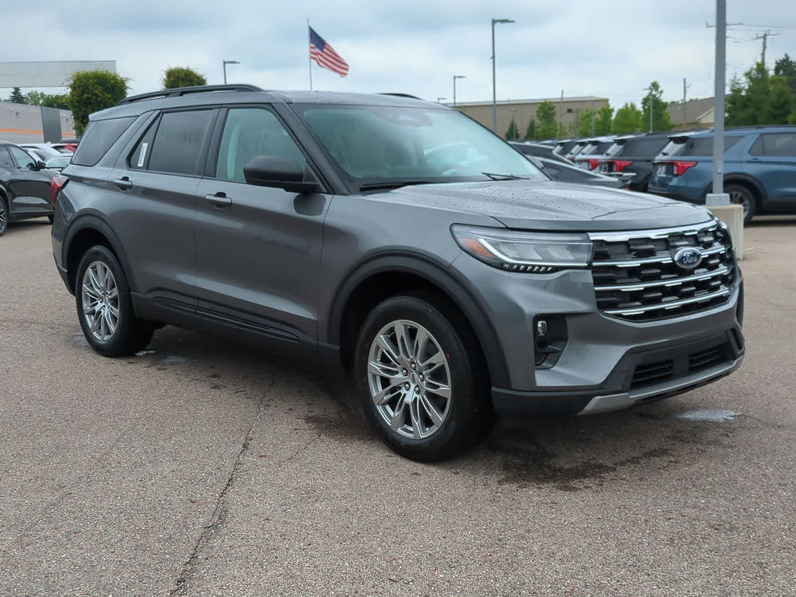 Thumbnail: 2026 Ford Explorer - 2