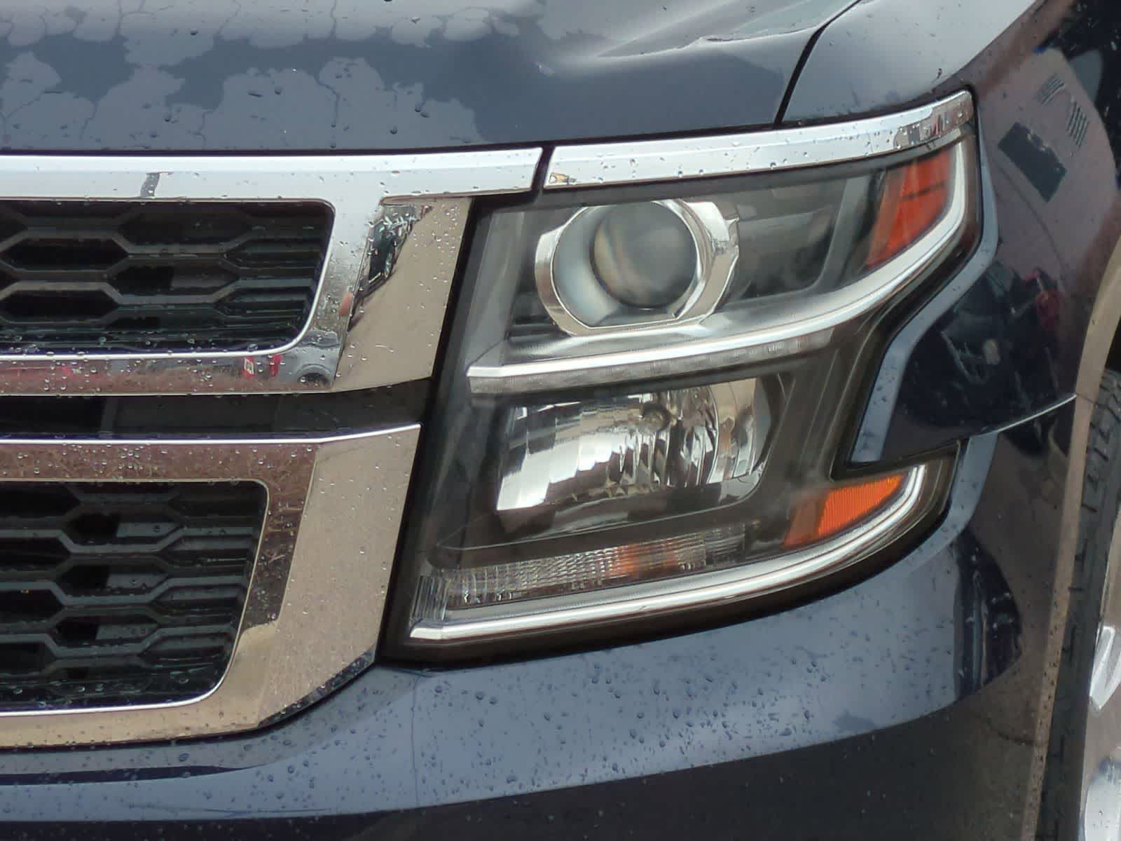 Thumbnail: 2018 Chevrolet Tahoe - 11