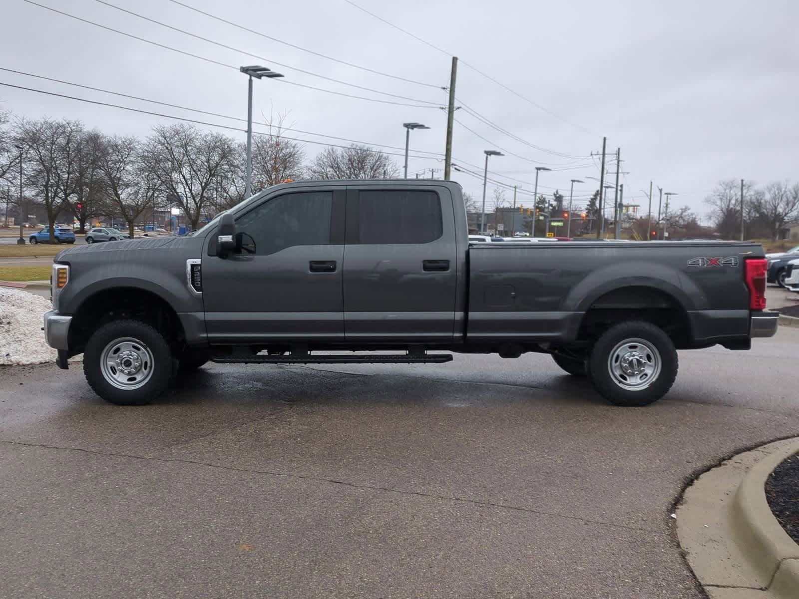 Thumbnail: 2018 Ford Econoline - 5