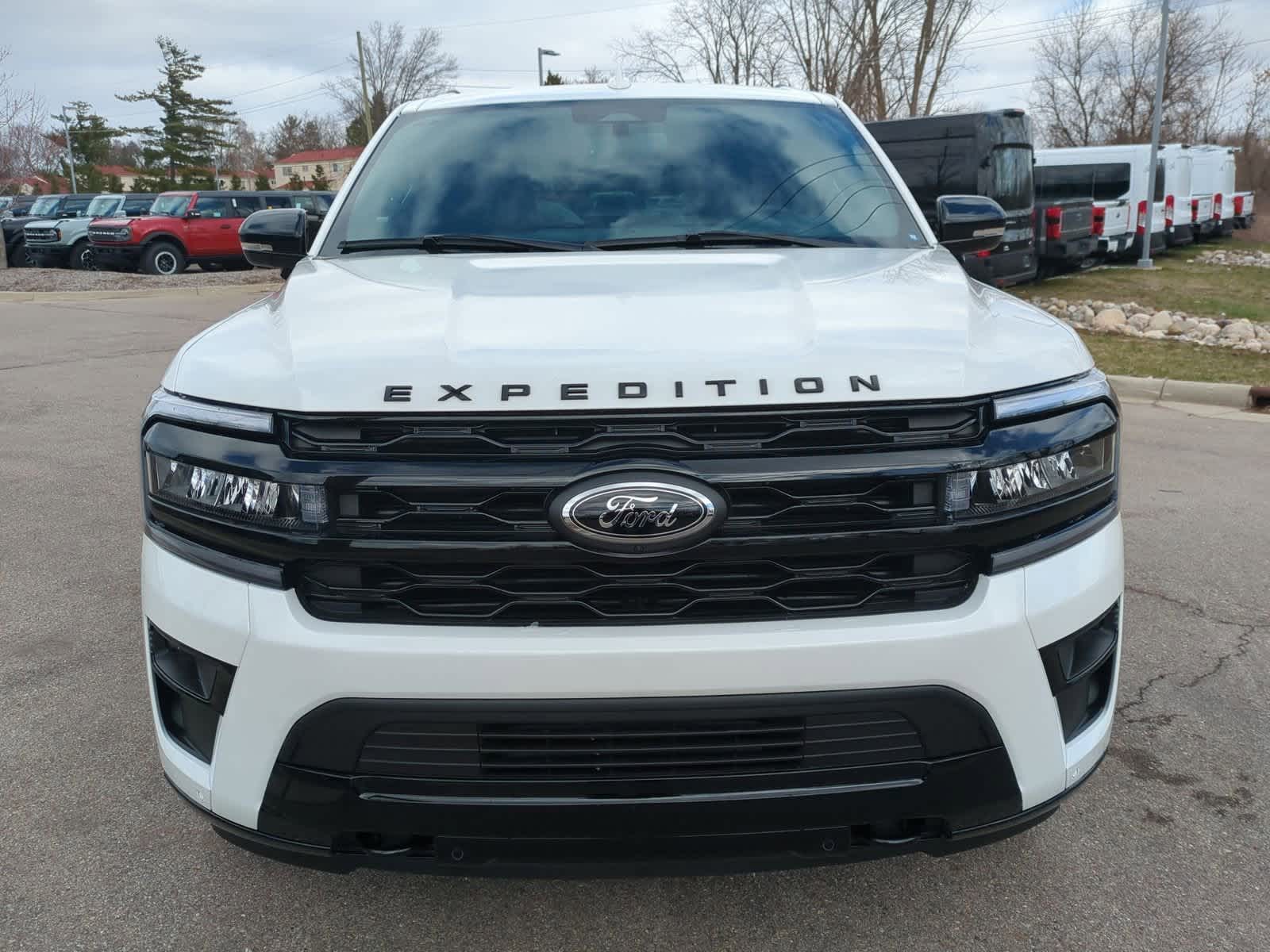 2024 Ford Expedition Limited 8
