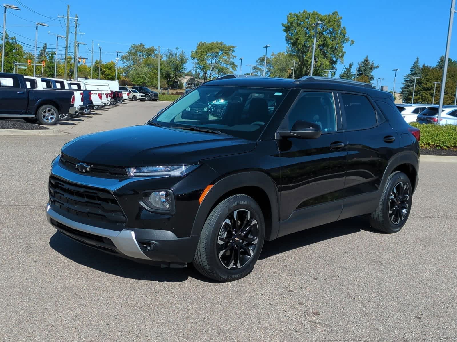 Thumbnail: 2021 Chevrolet TrailBlazer - 4