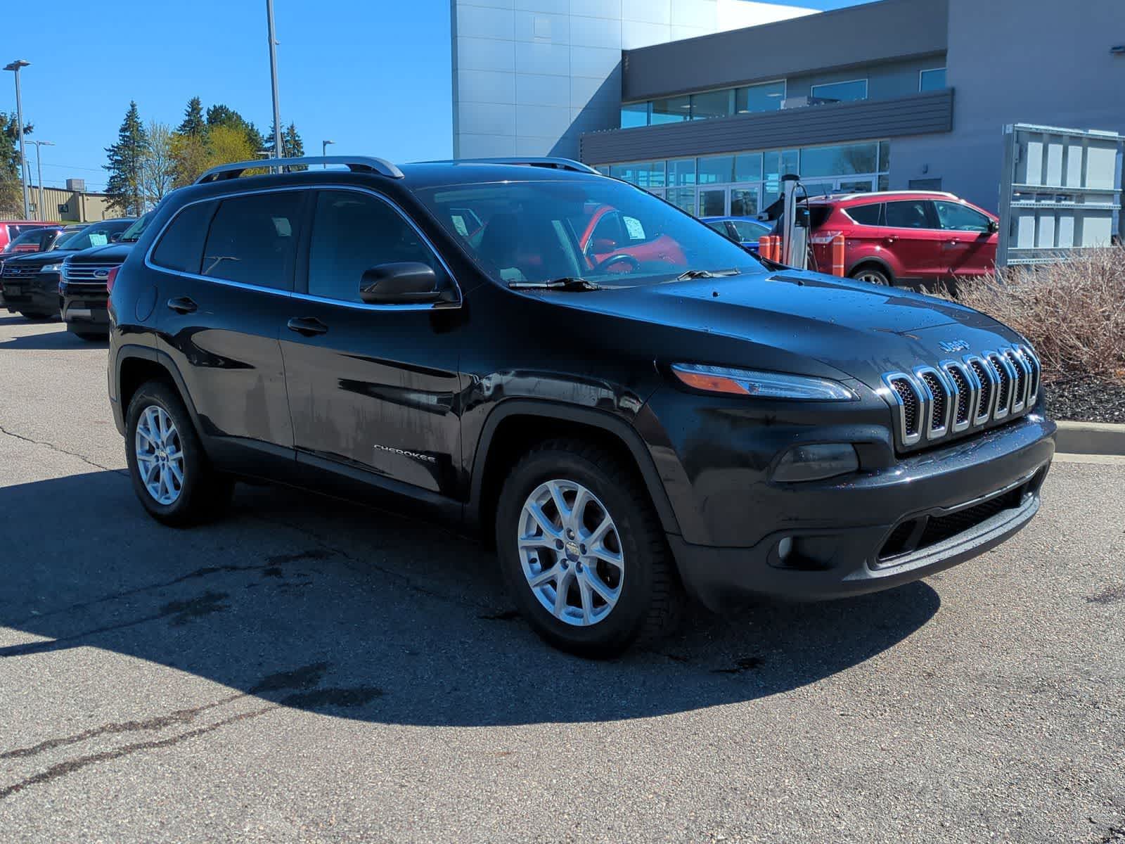 Thumbnail: 2016 Jeep Cherokee - 2
