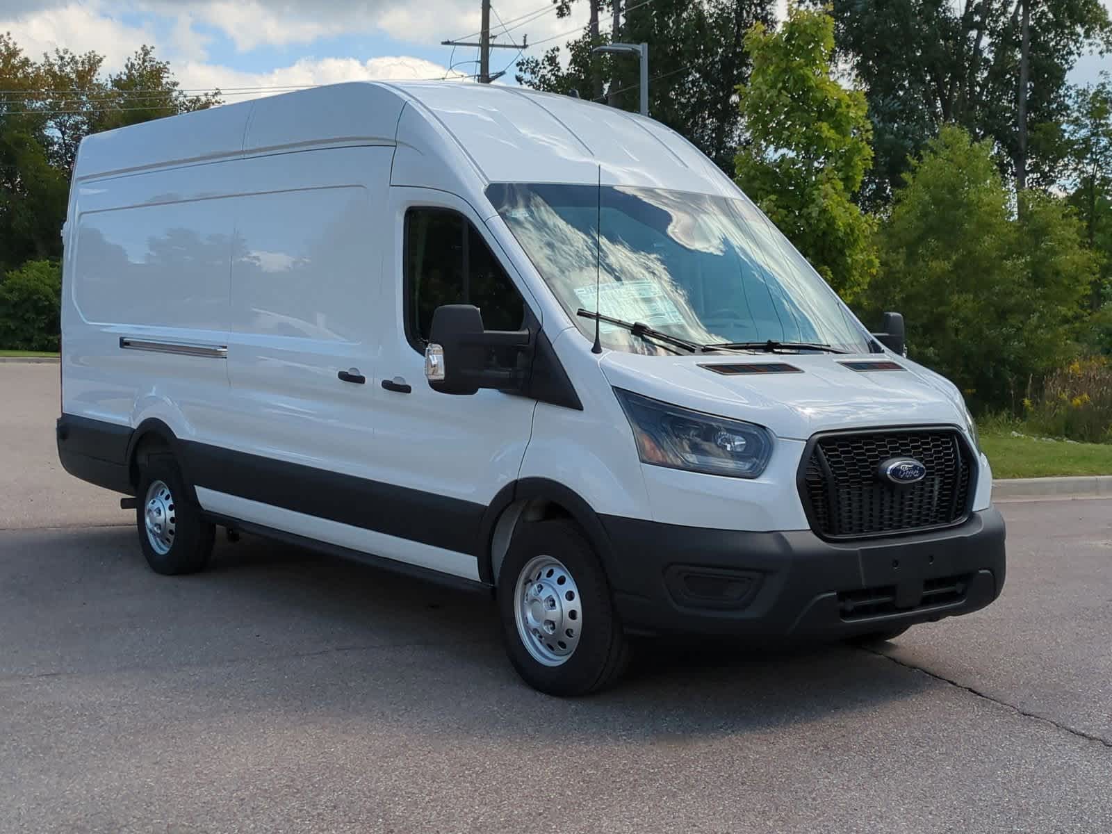 Thumbnail: 2025 Ford Transit Series - 2