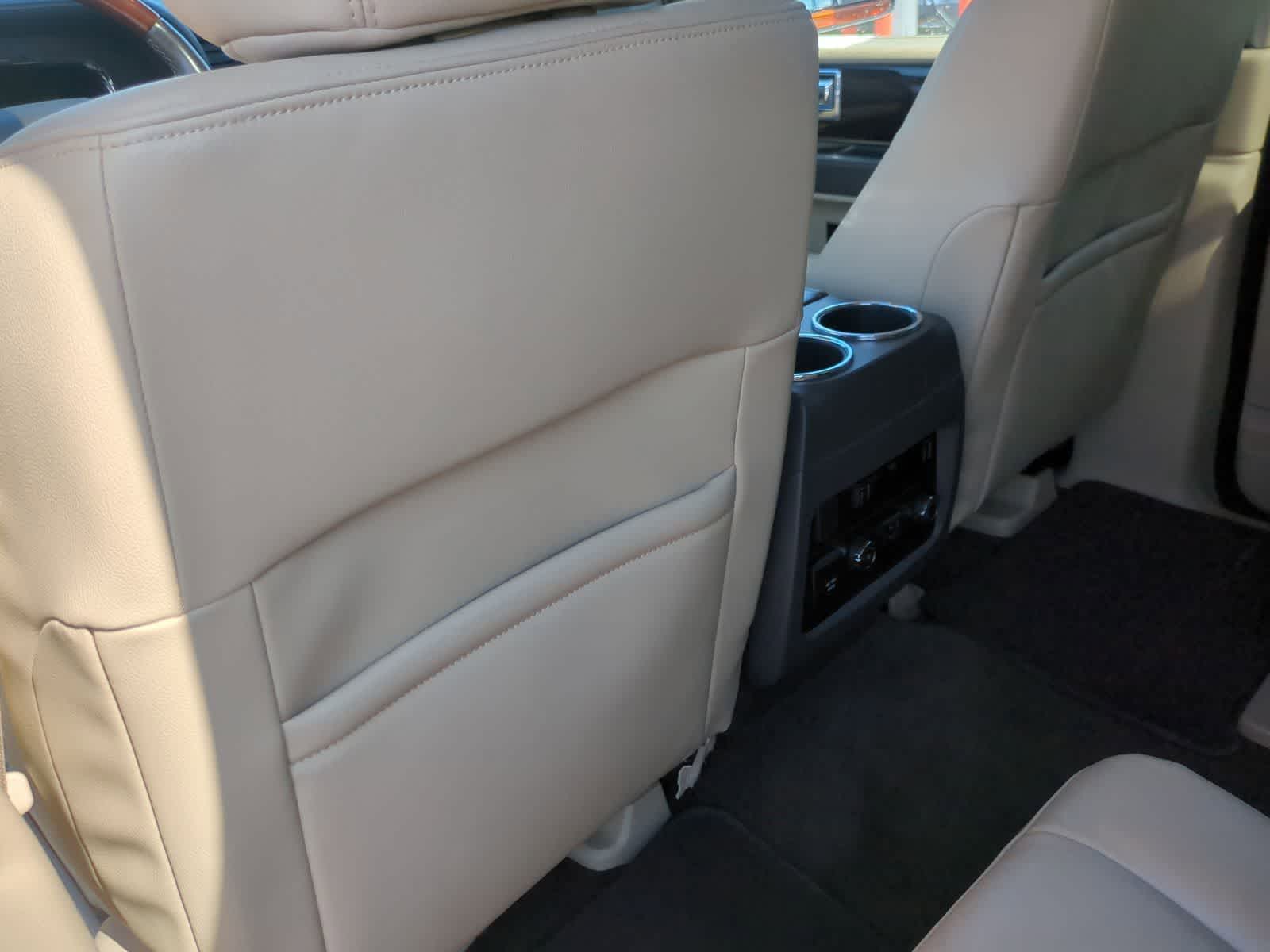 Thumbnail: 2016 Lincoln Navigator - 18