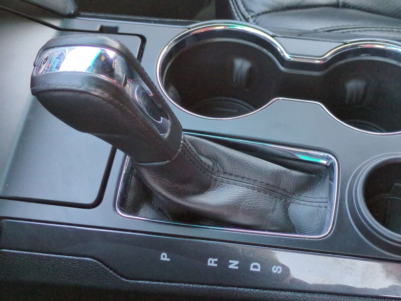 Thumbnail: 2016 Ford Explorer - 31