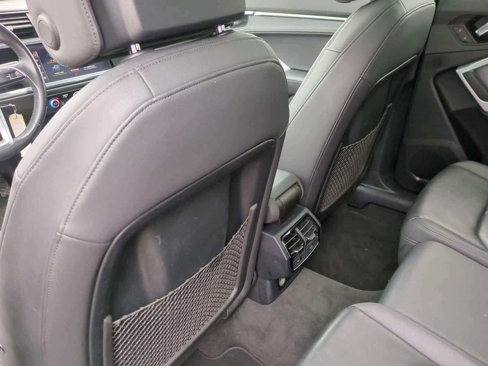 Thumbnail: 2020 Audi Q3 - 18