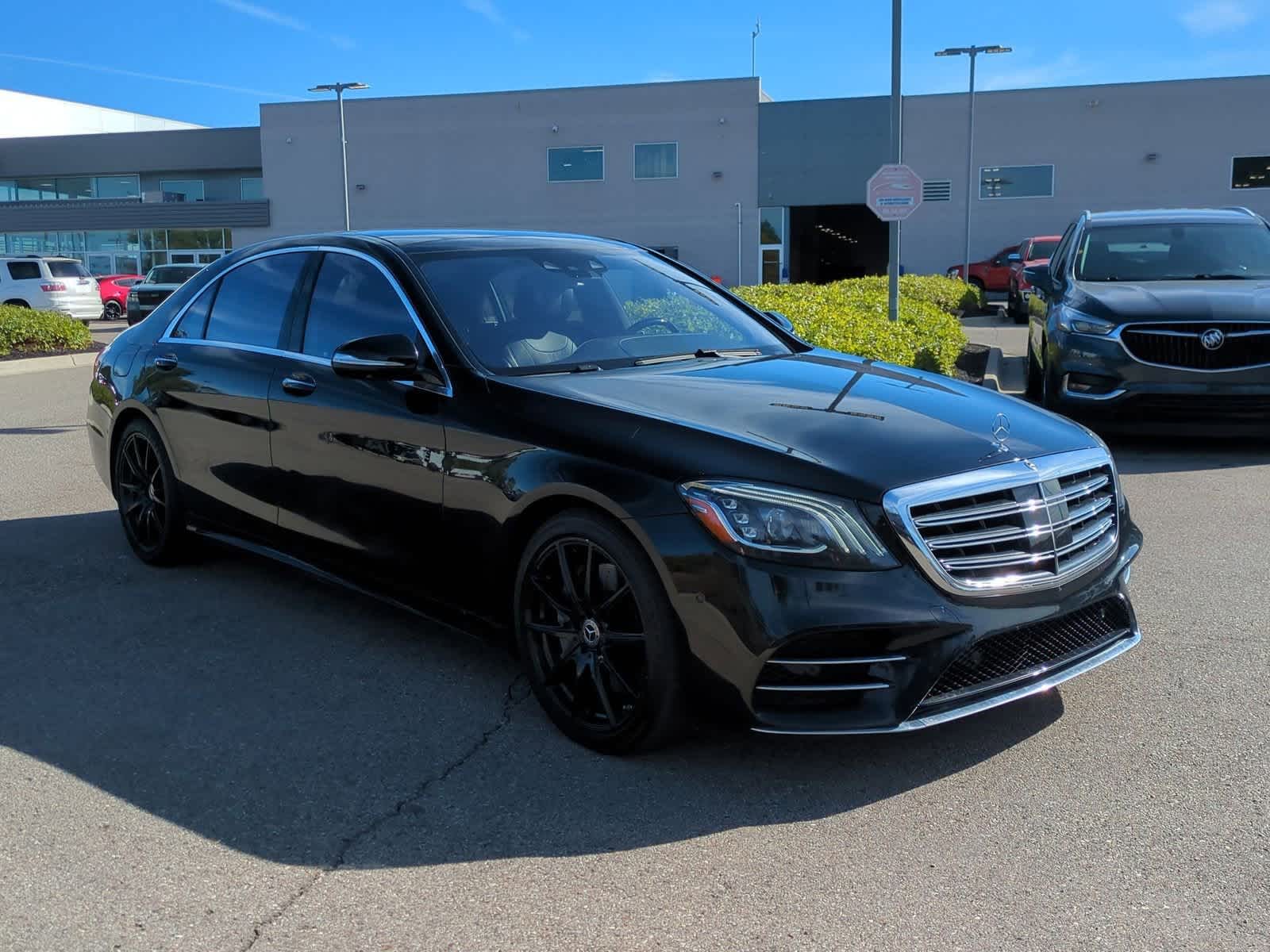 Thumbnail: 2019 Mercedes-Benz S-Class - 2