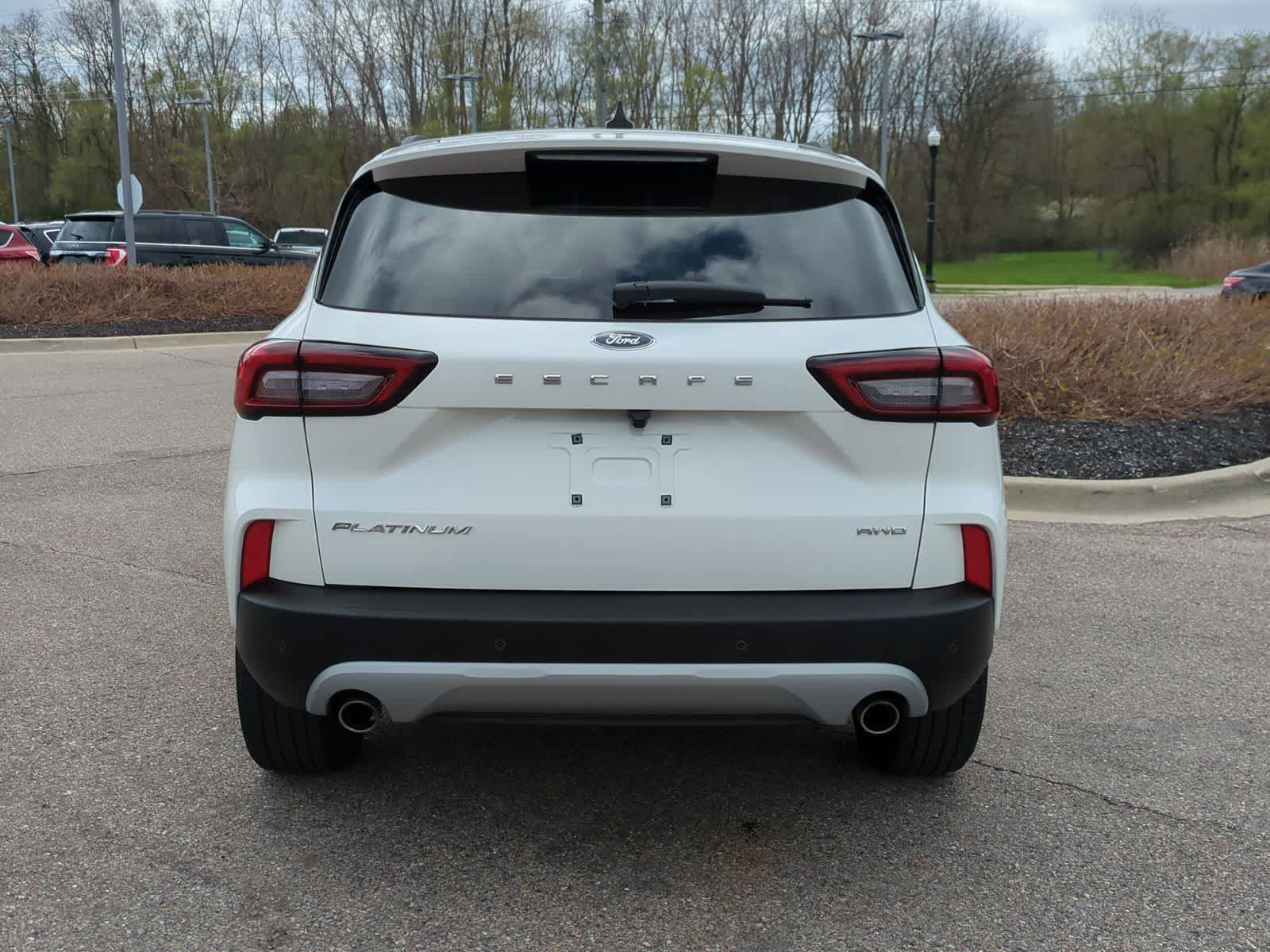 Thumbnail: 2023 Ford Escape - 7
