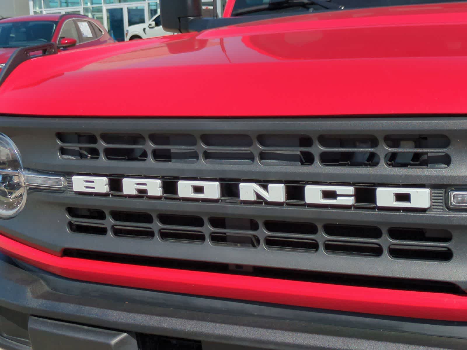 Thumbnail: 2023 Ford Bronco - 14
