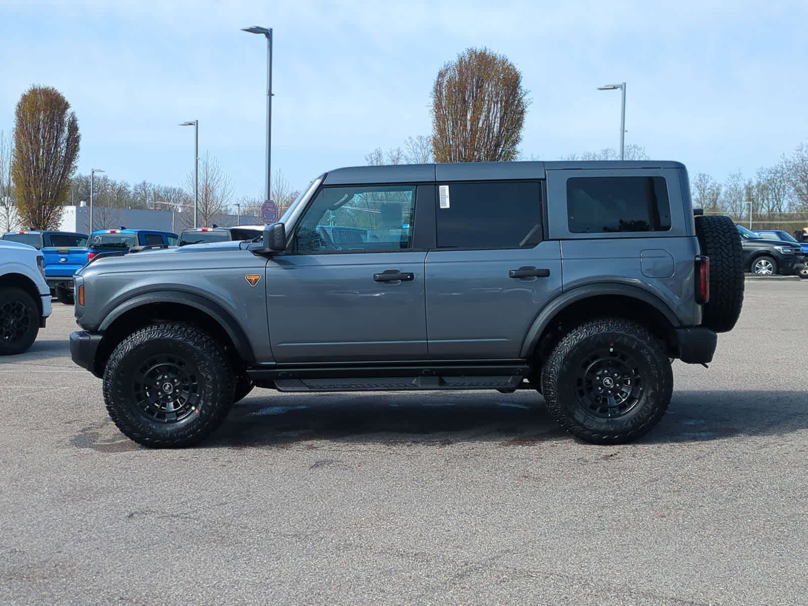 Thumbnail: 2026 Ford Bronco - 5
