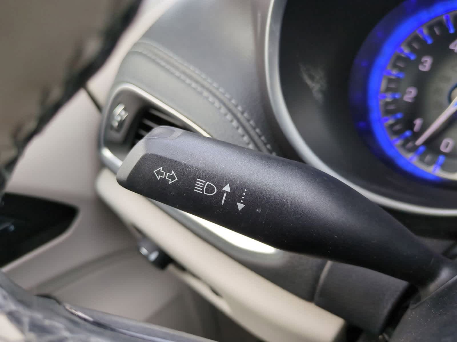 Thumbnail: 2020 Chrysler Pacifica - 30