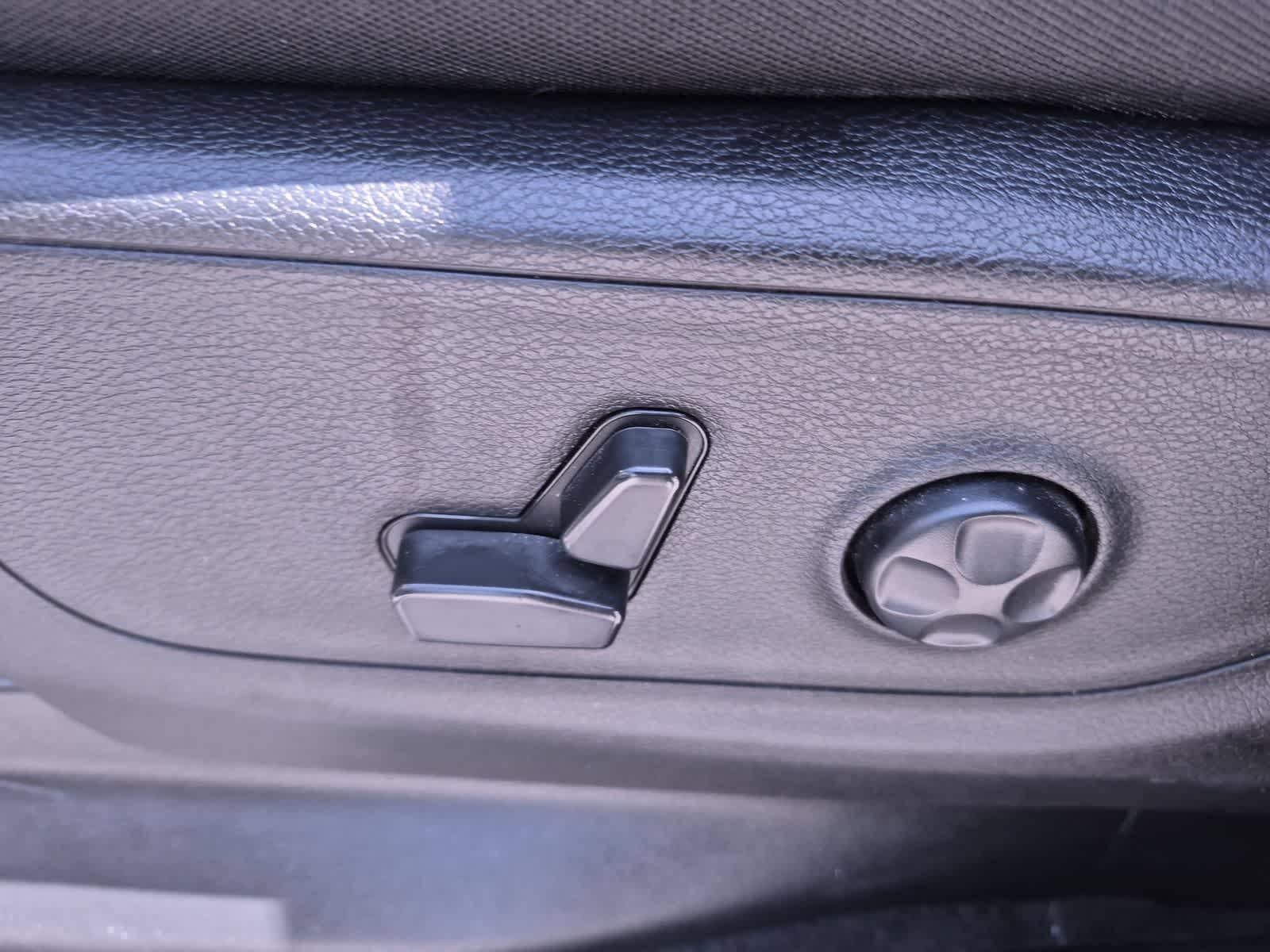 Thumbnail: 2021 RAM 1500 - 17