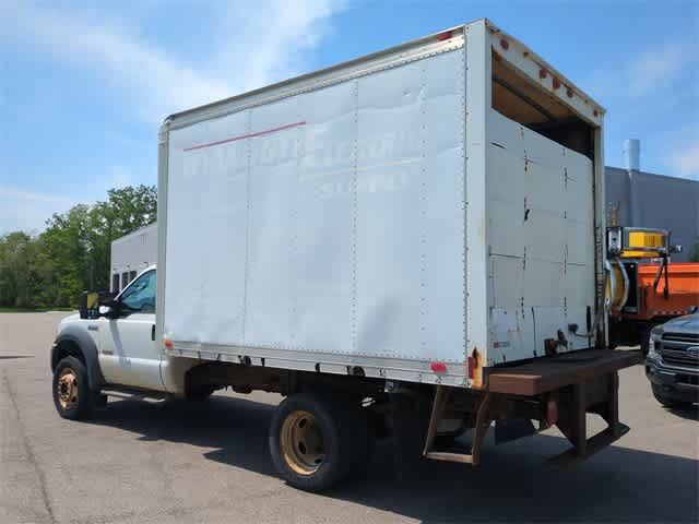 2005 Ford Econoline E-550 3