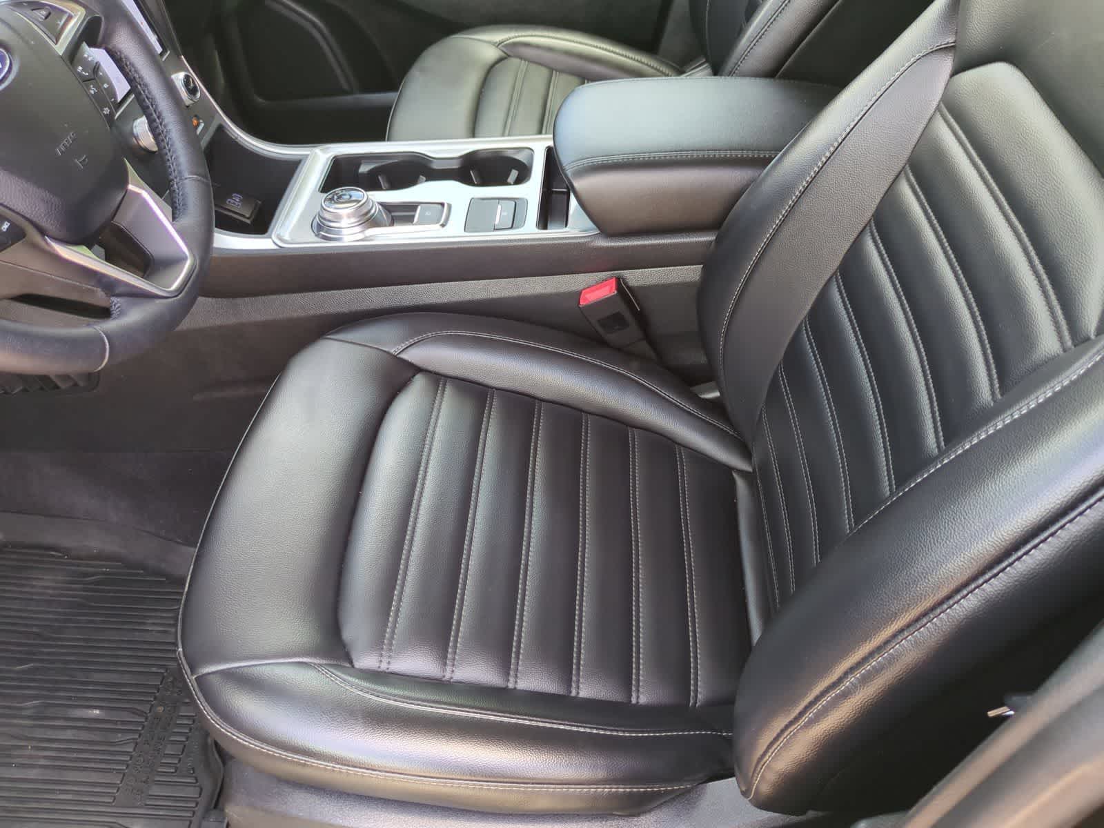 Thumbnail: 2024 Ford Edge - 17