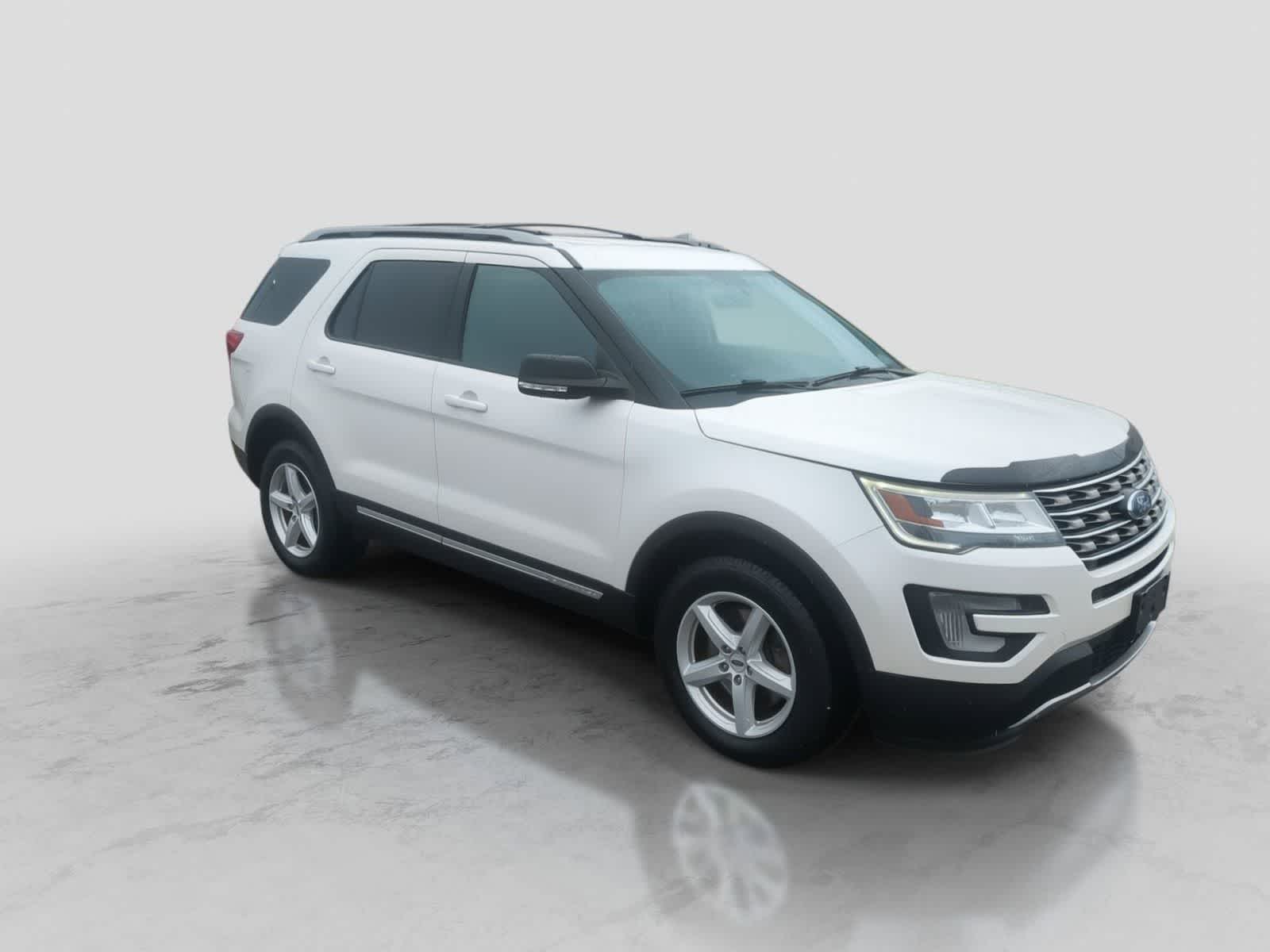 Thumbnail: 2017 Ford Explorer - 2